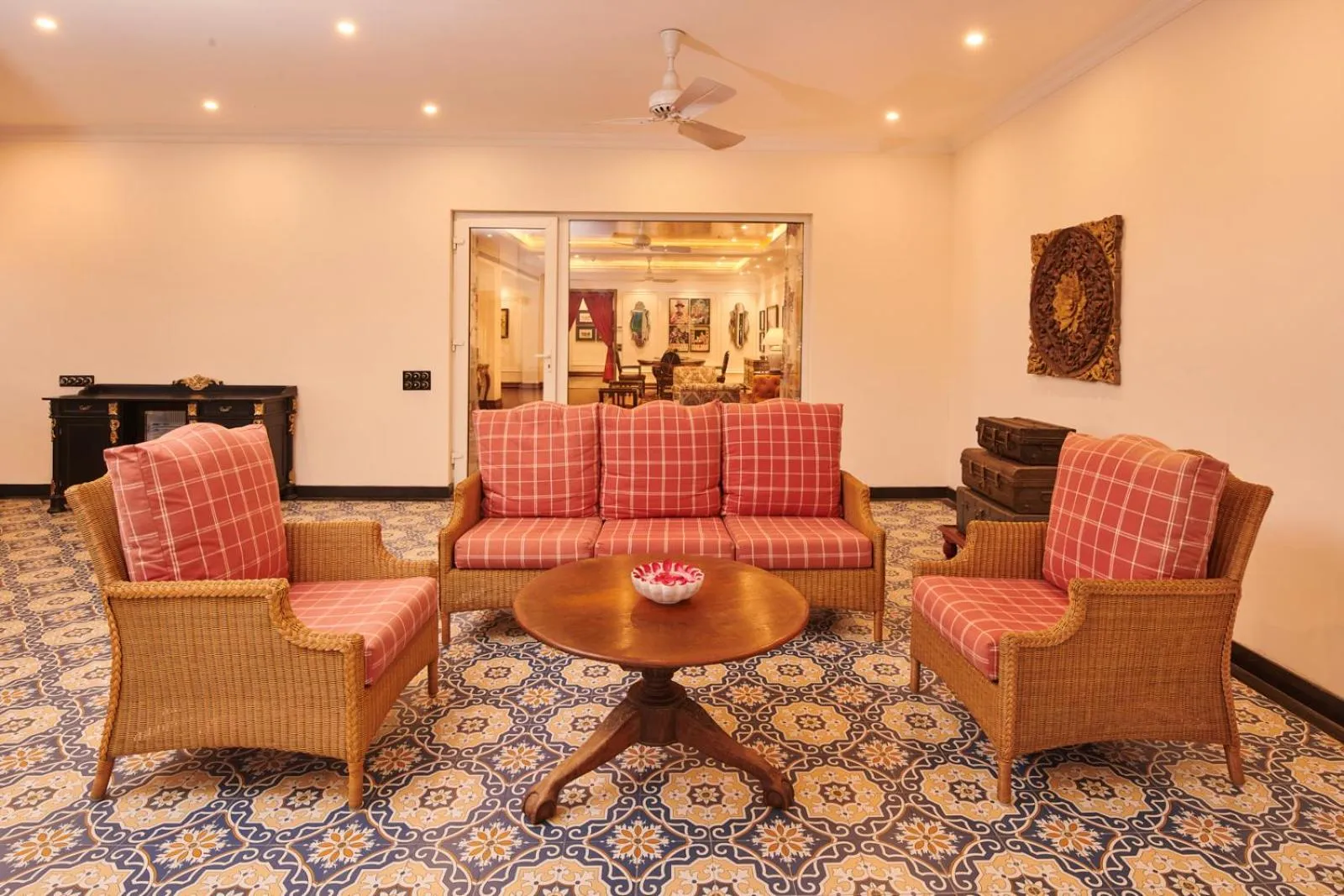 Living room in MAYFAIR Tea Resort