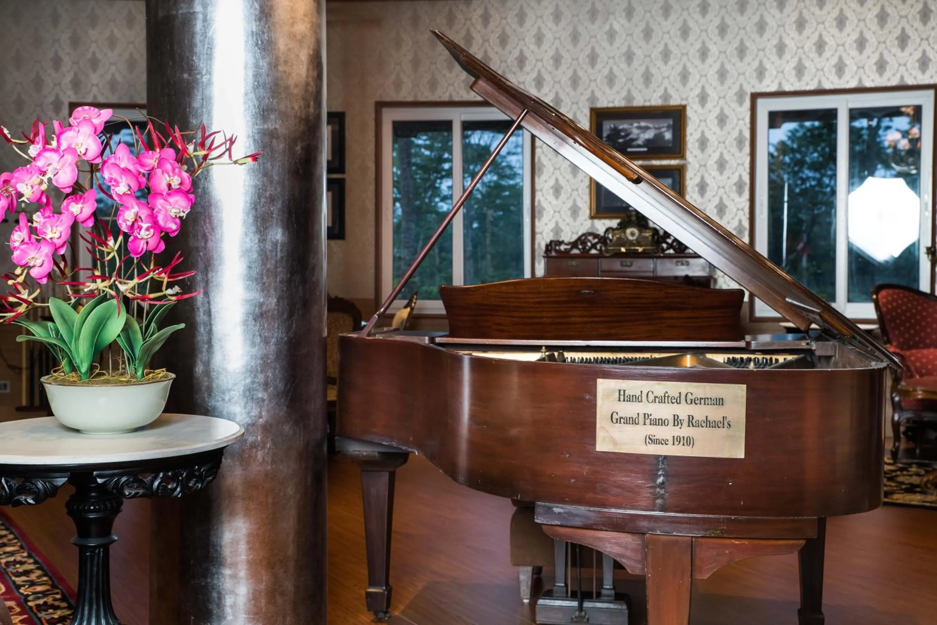 Decorative detail in MAYFAIR Tea Resort