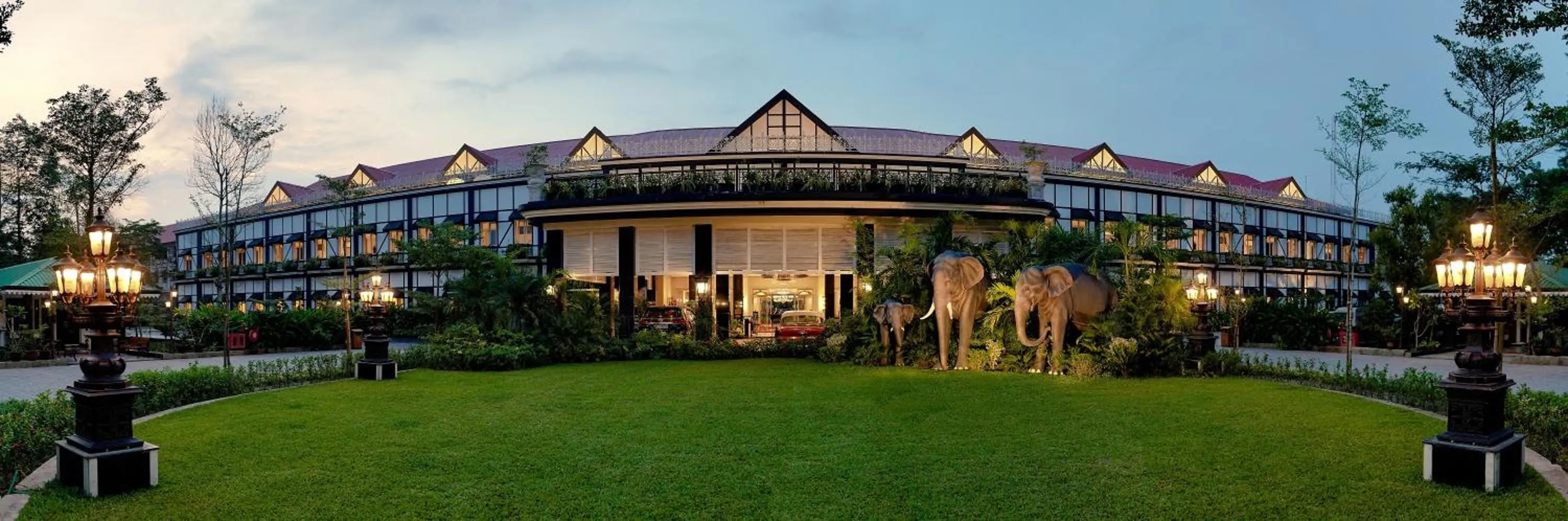 Property building in MAYFAIR Tea Resort