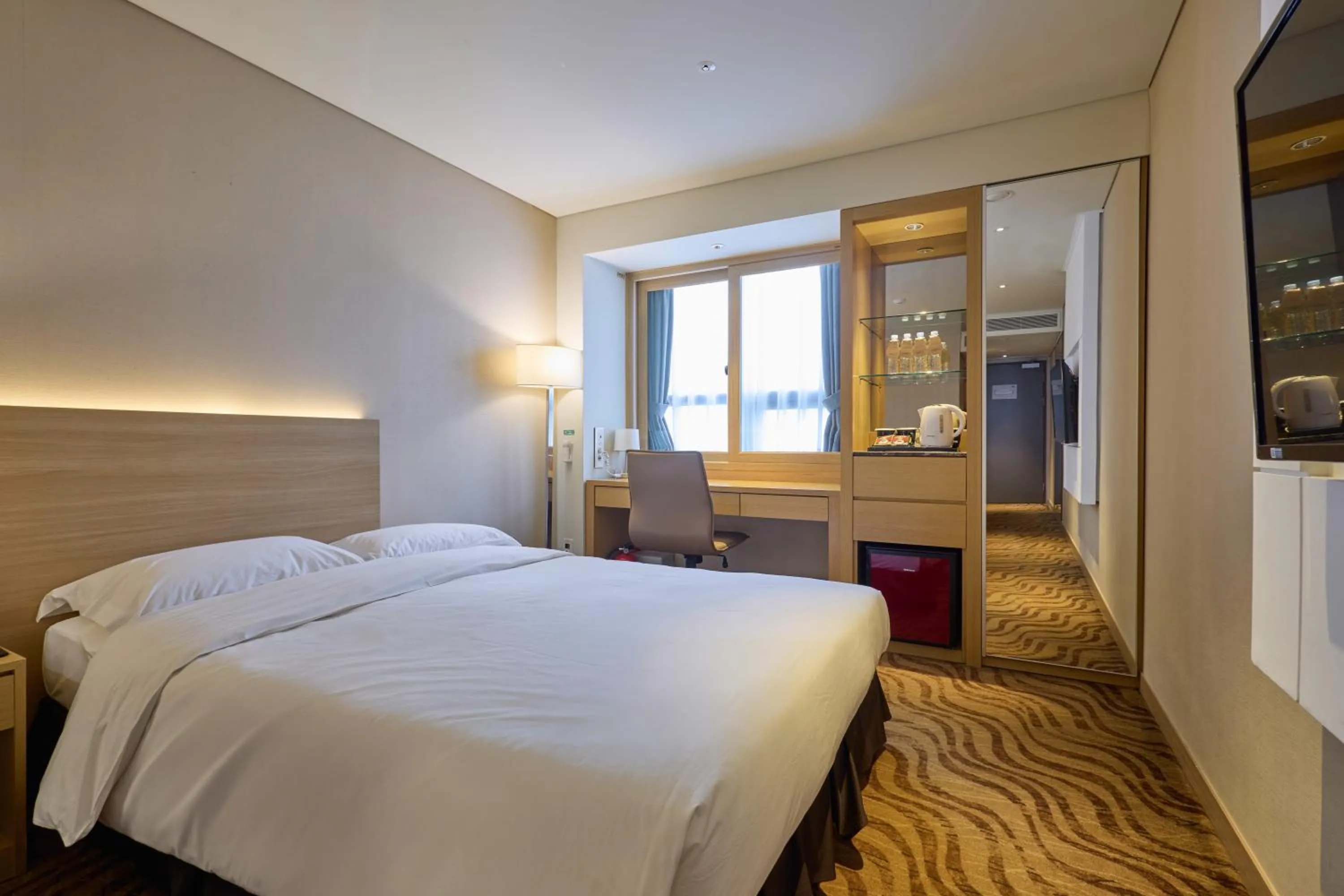 Bedroom, Bed in Summit Hotel Seoul Dongdaemun