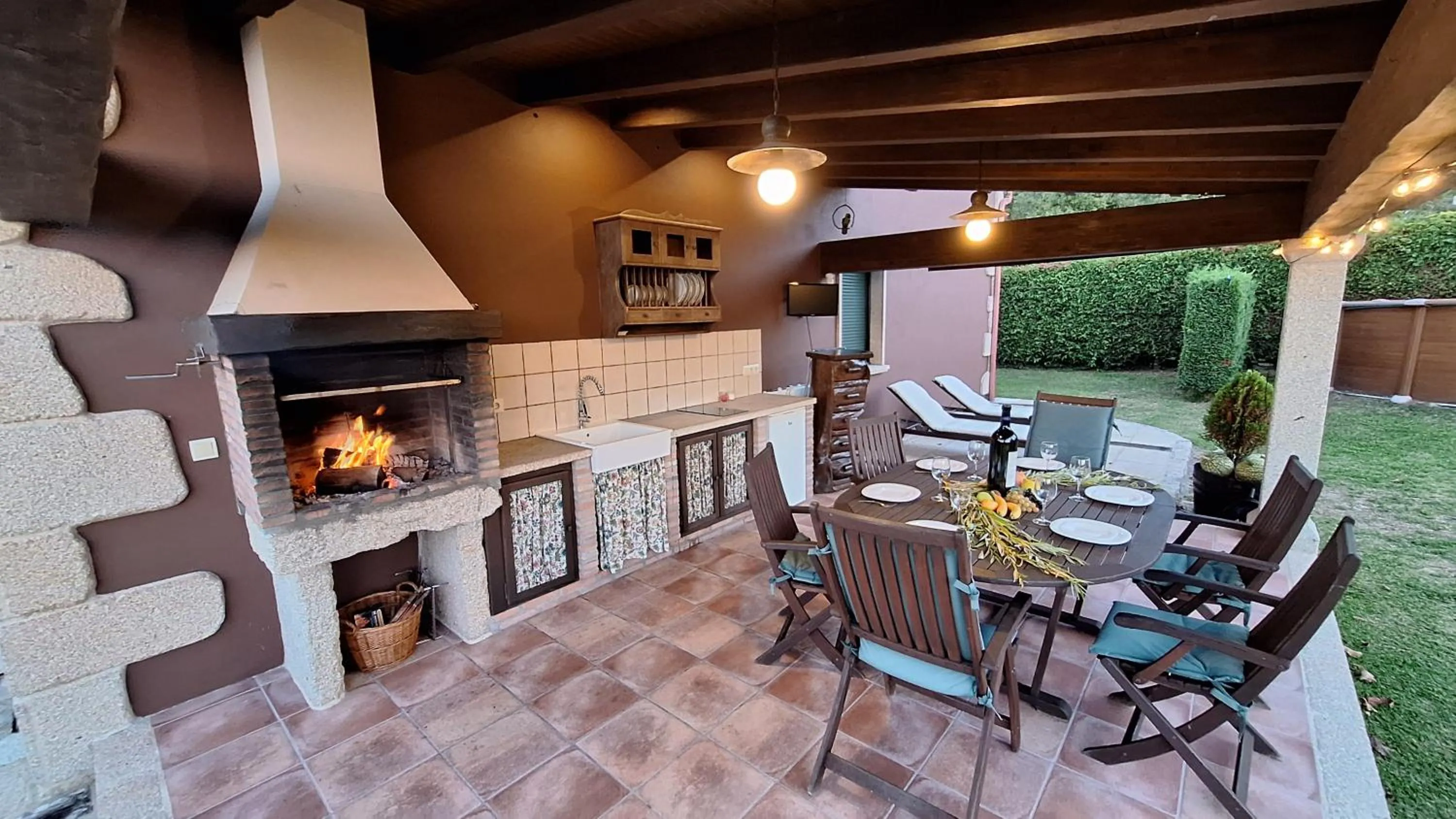 Chalet Rural Toñita 400 m playa piscina barbacoa chimenea