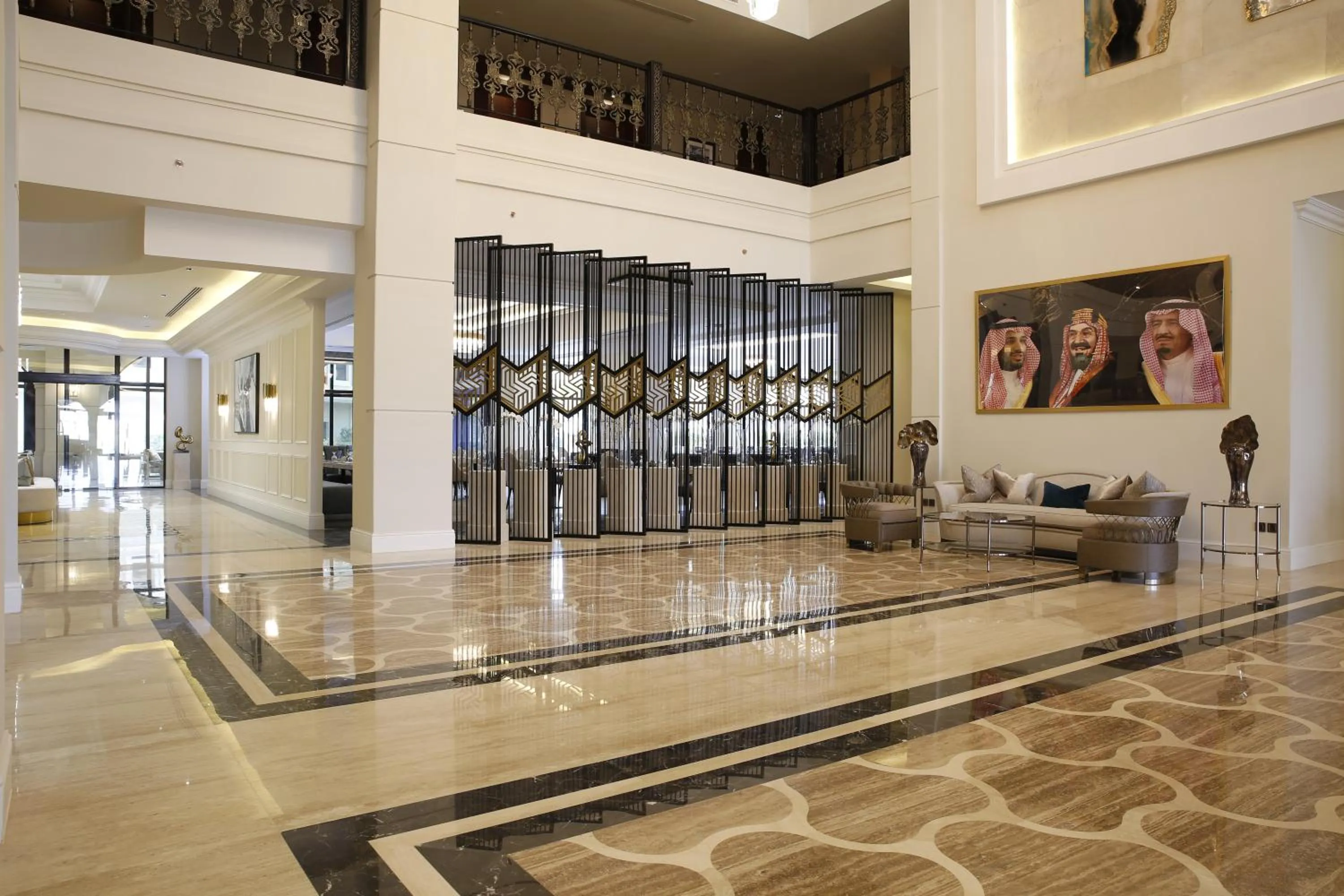 Lobby or reception in Vittori Palace Hotel and Residences