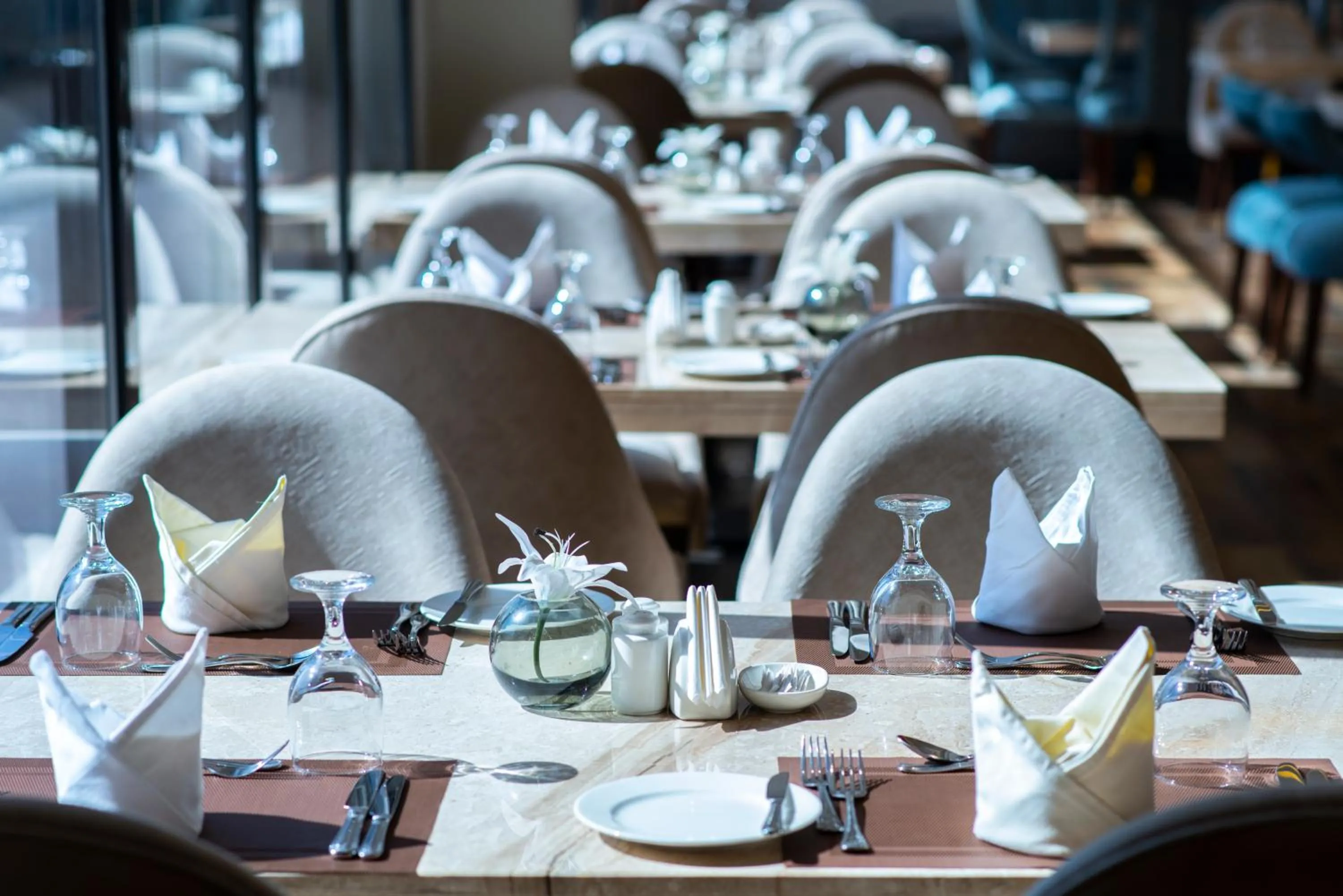 Restaurant/places to eat in Vittori Palace Hotel and Residences