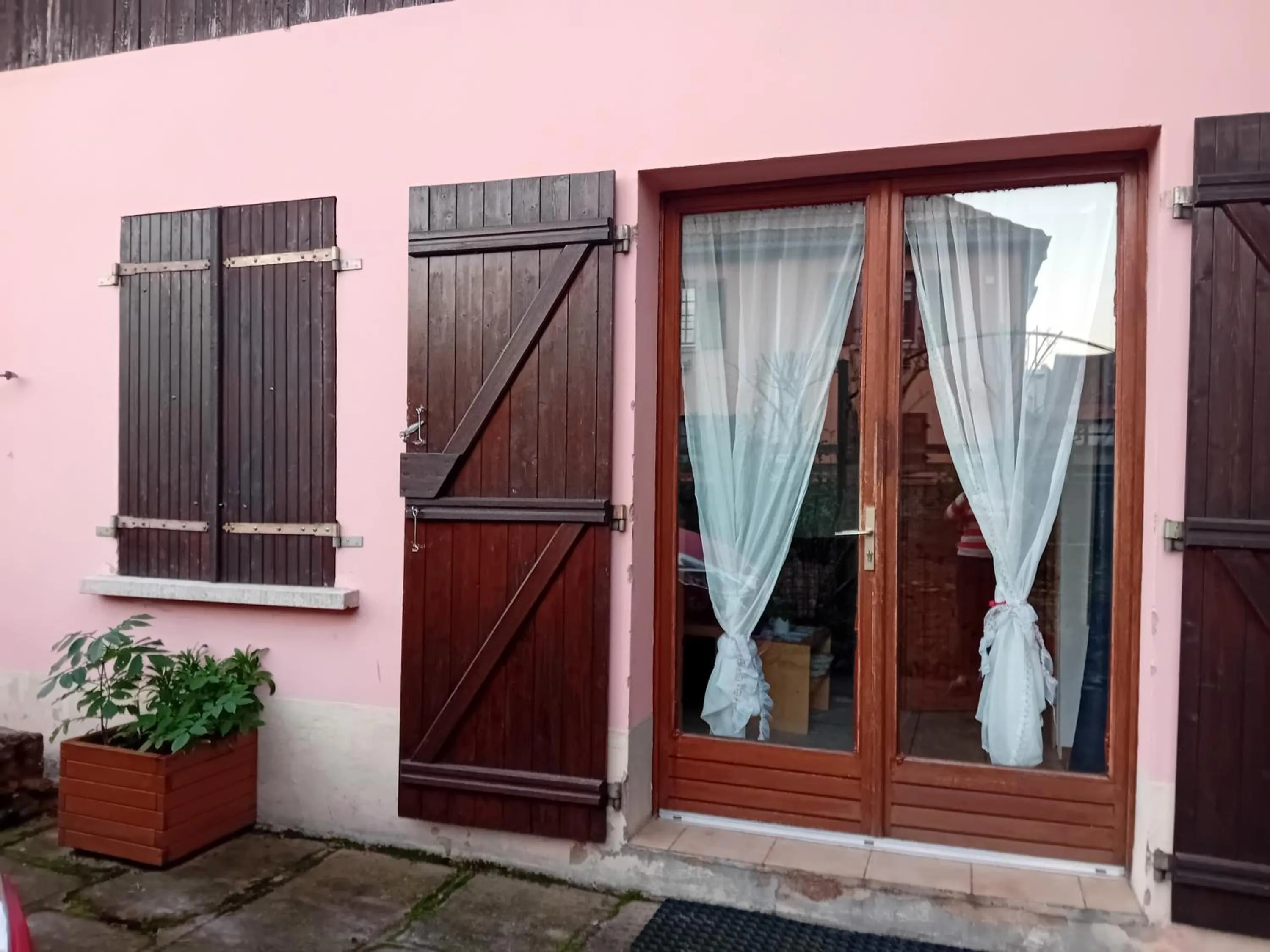 Facade/entrance in Chambre spacieuse dans joli village alsacien