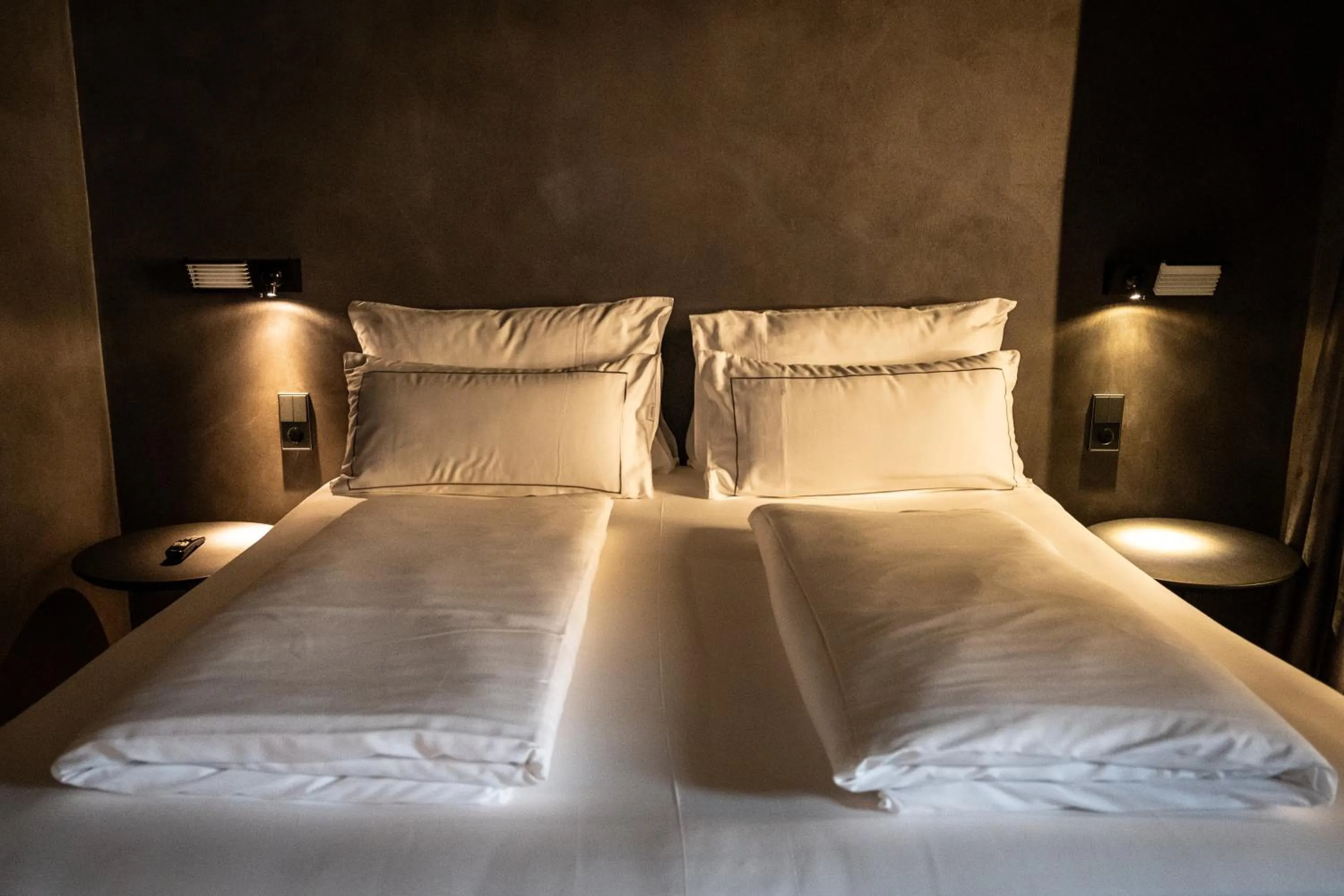 Bed in Les Pardines 1819 Mountain suites & SPA