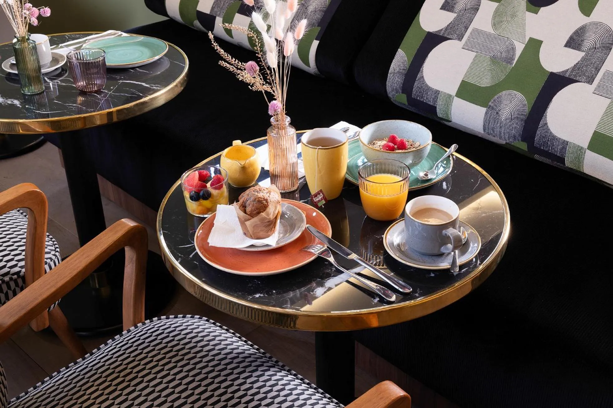 Breakfast in Les Artistes