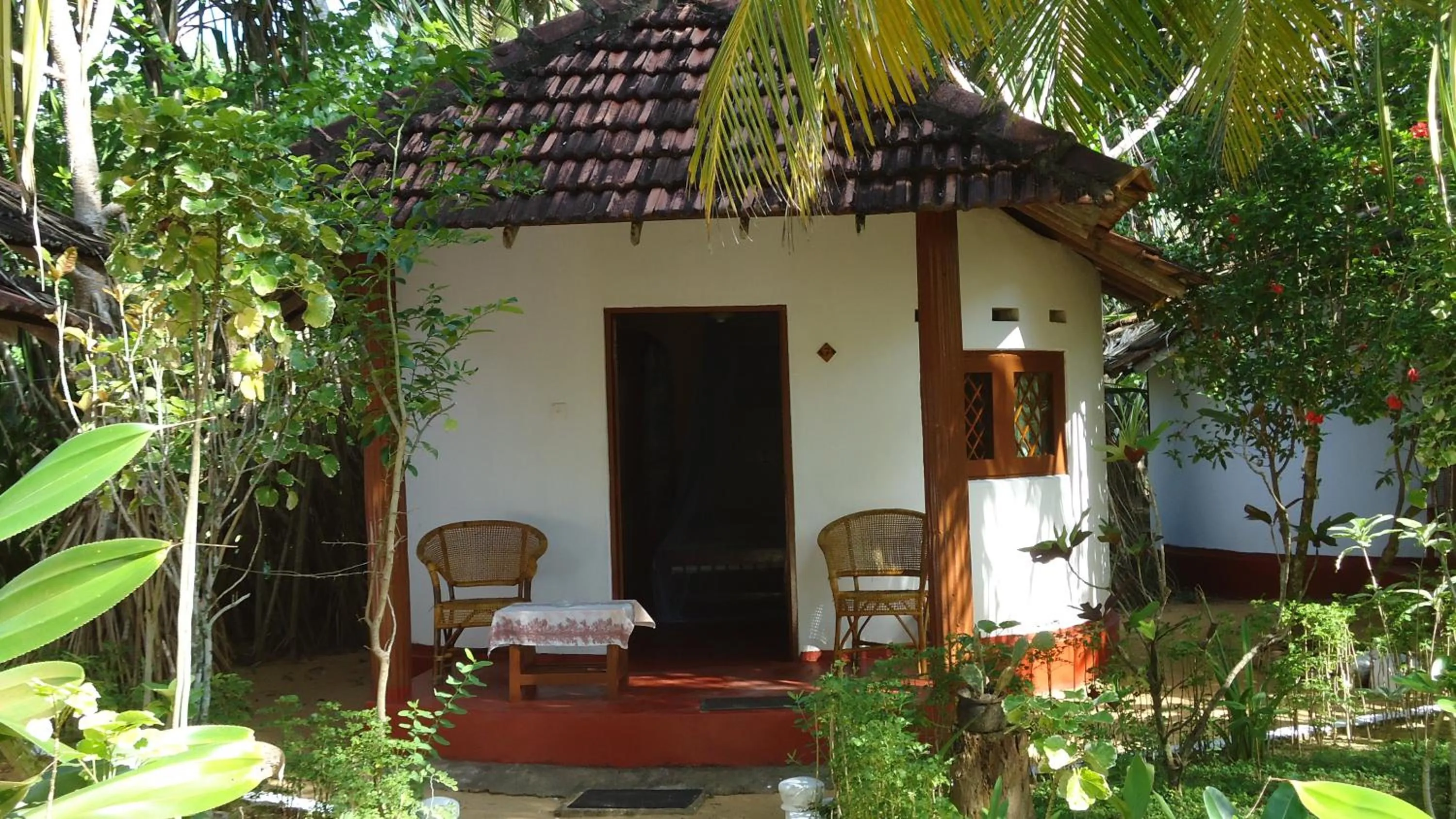 Patio in Ravana - Beach CABANAS