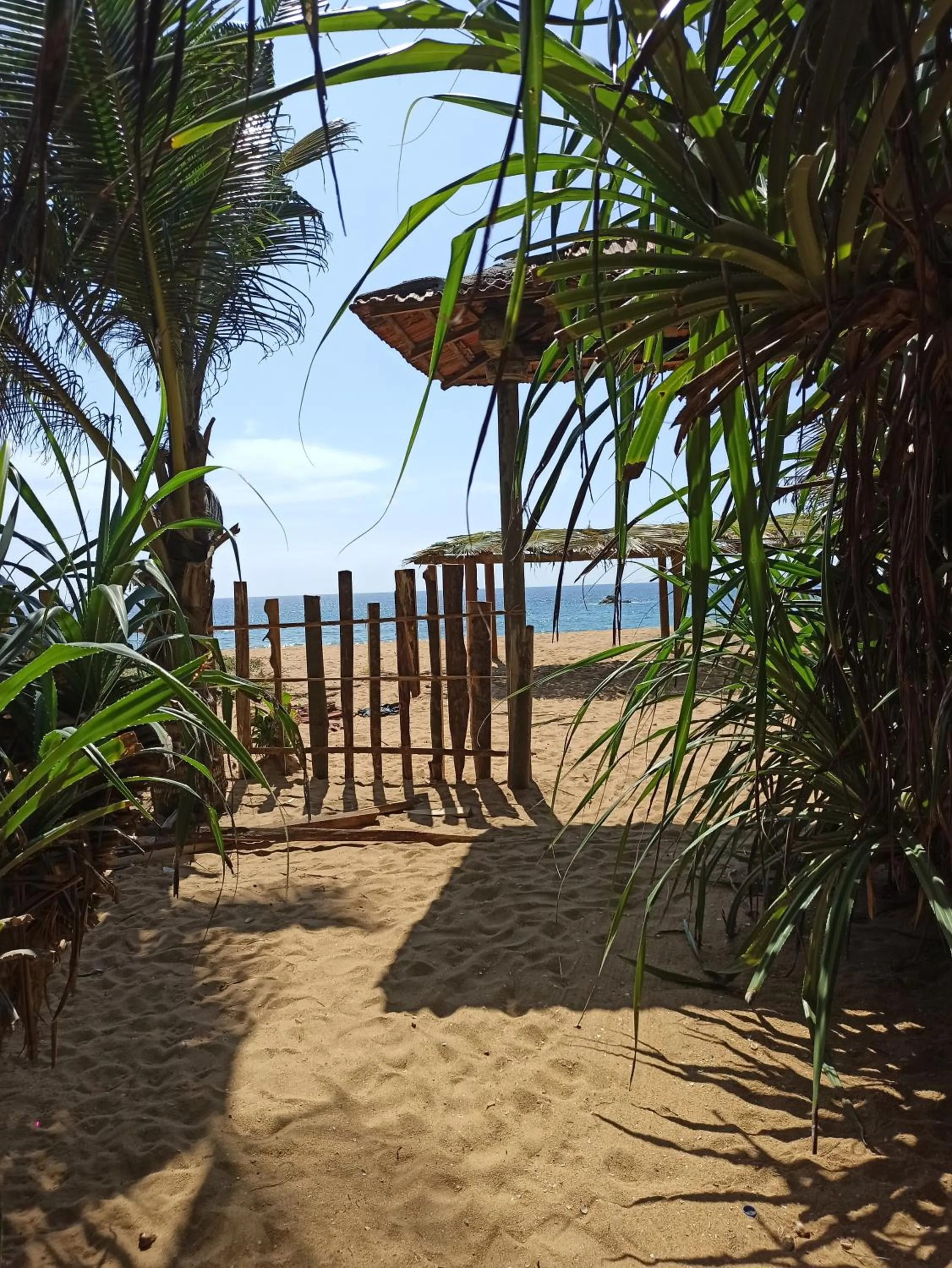 Day in Ravana - Beach CABANAS