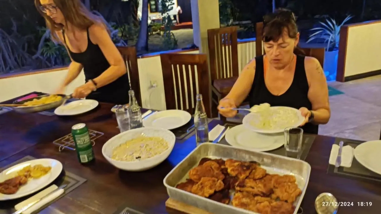 Ravana - Beach CABANAS