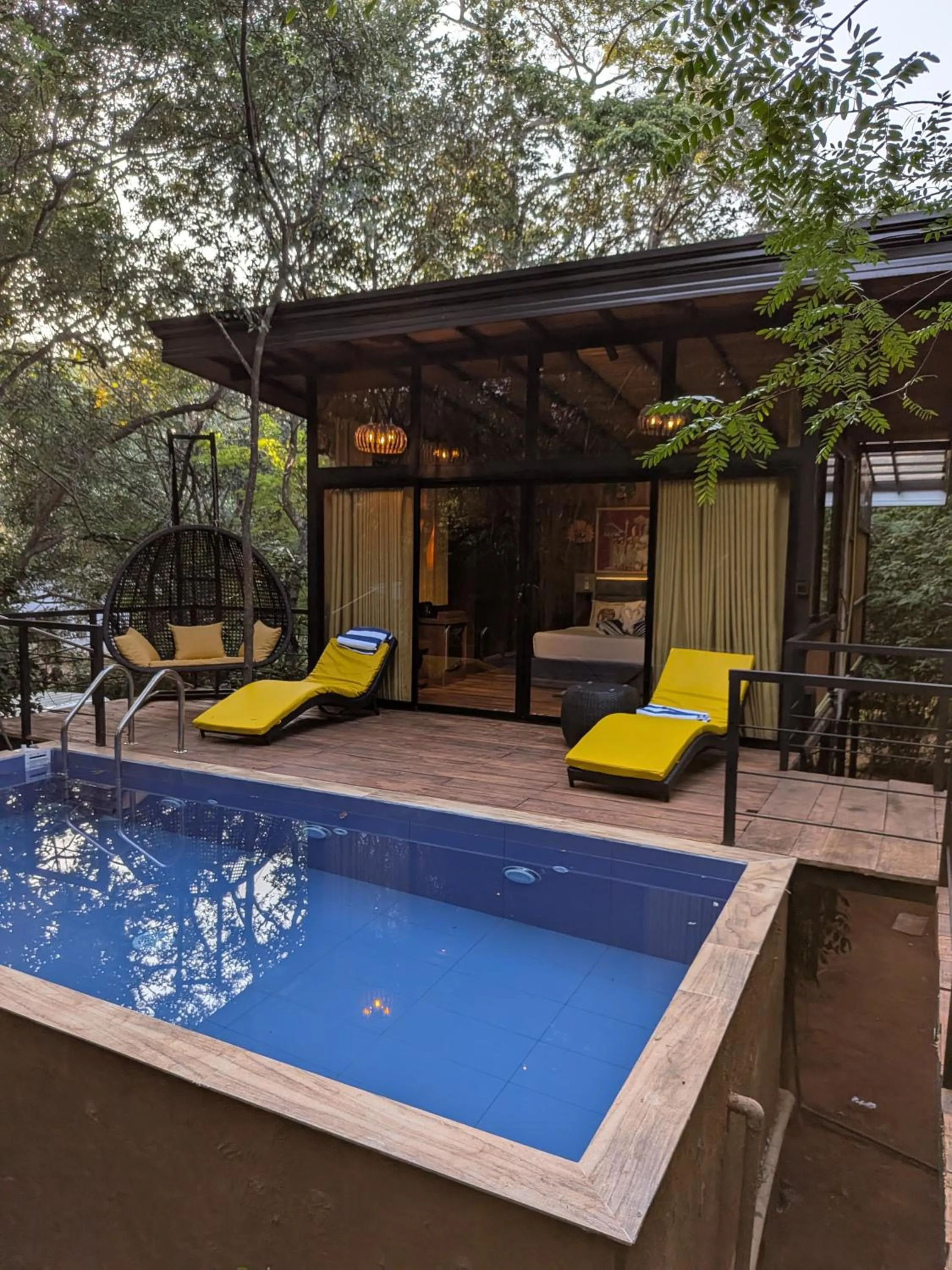 Habarana Tree house Mutu village