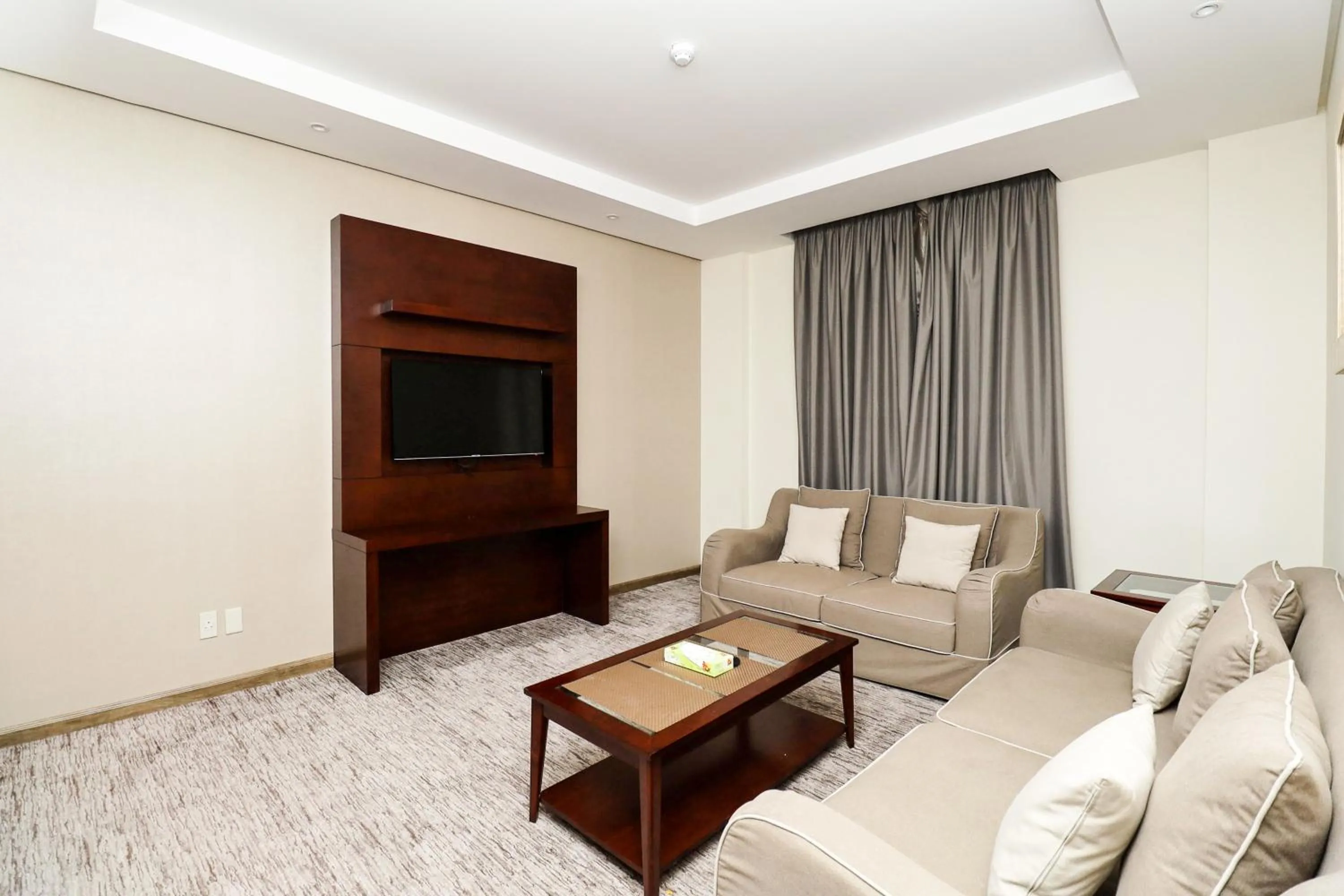 شقق مسكن المدينة للشقق المخدومة