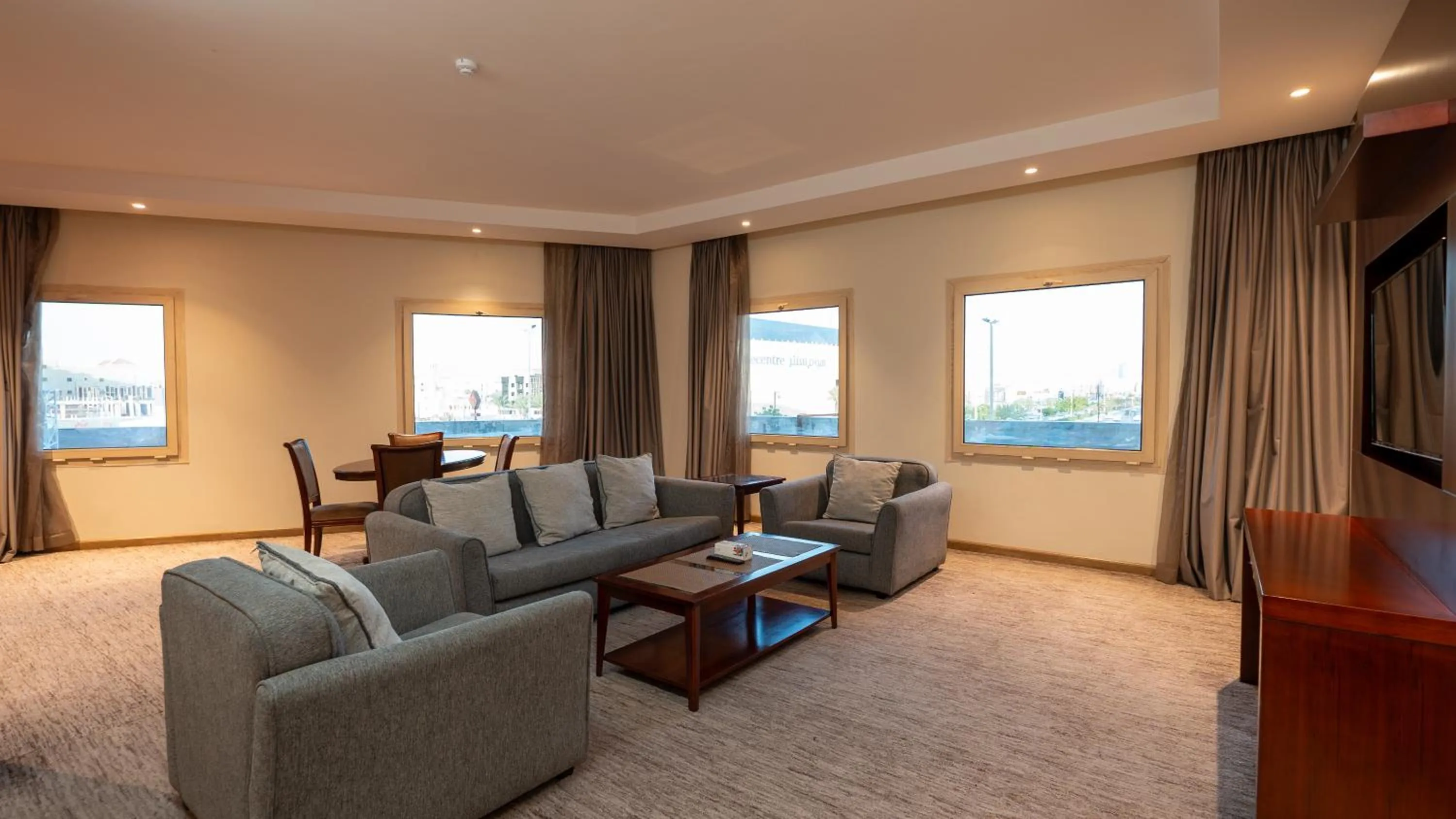 شقق مسكن المدينة للشقق المخدومة