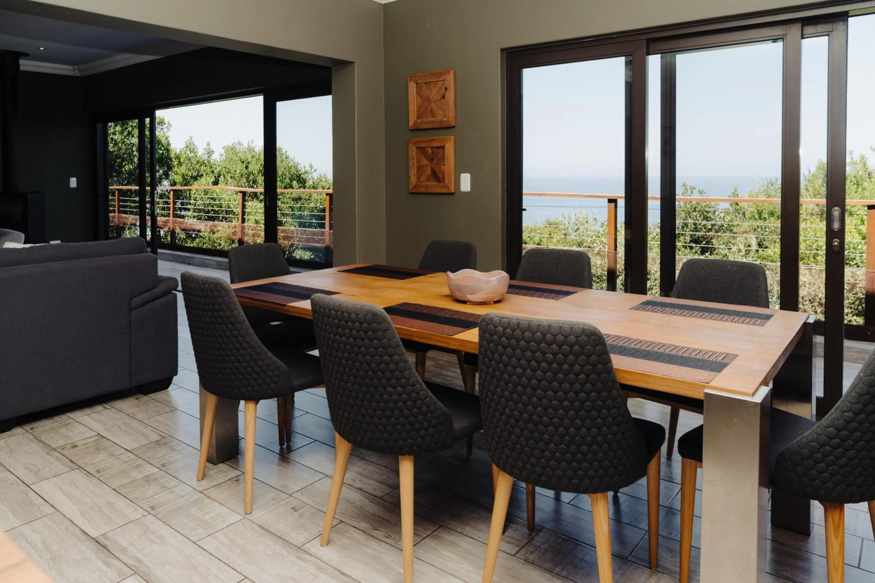 Dining area in Forest Hill Wilderness