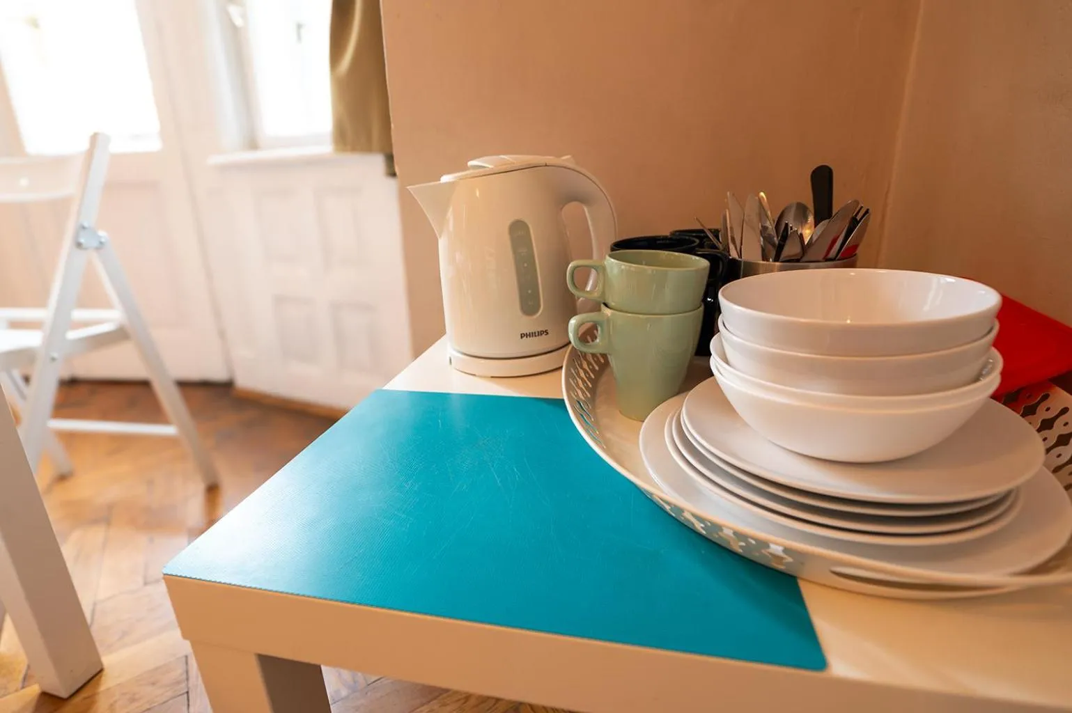 Coffee/tea facilities in Trzy Kafki Private Rooms