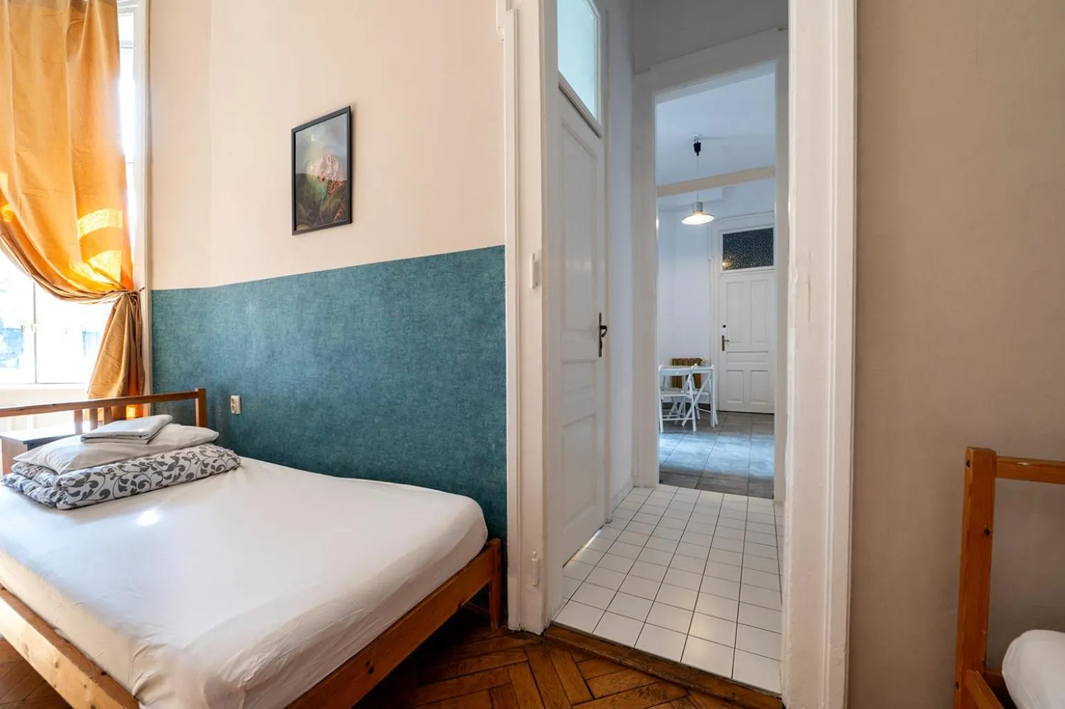 Photo of the whole room, Bed in Trzy Kafki Private Rooms