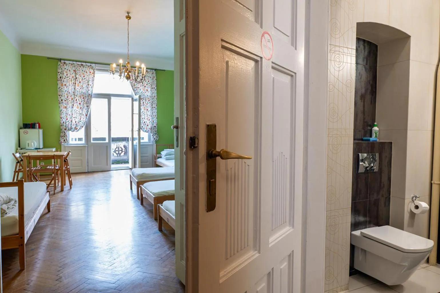 Photo of the whole room in Trzy Kafki Private Rooms