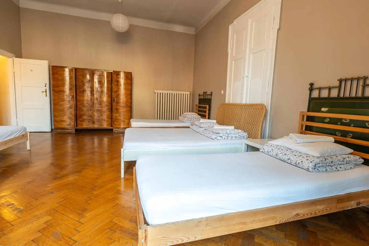 Photo of the whole room, Bed in Trzy Kafki Private Rooms