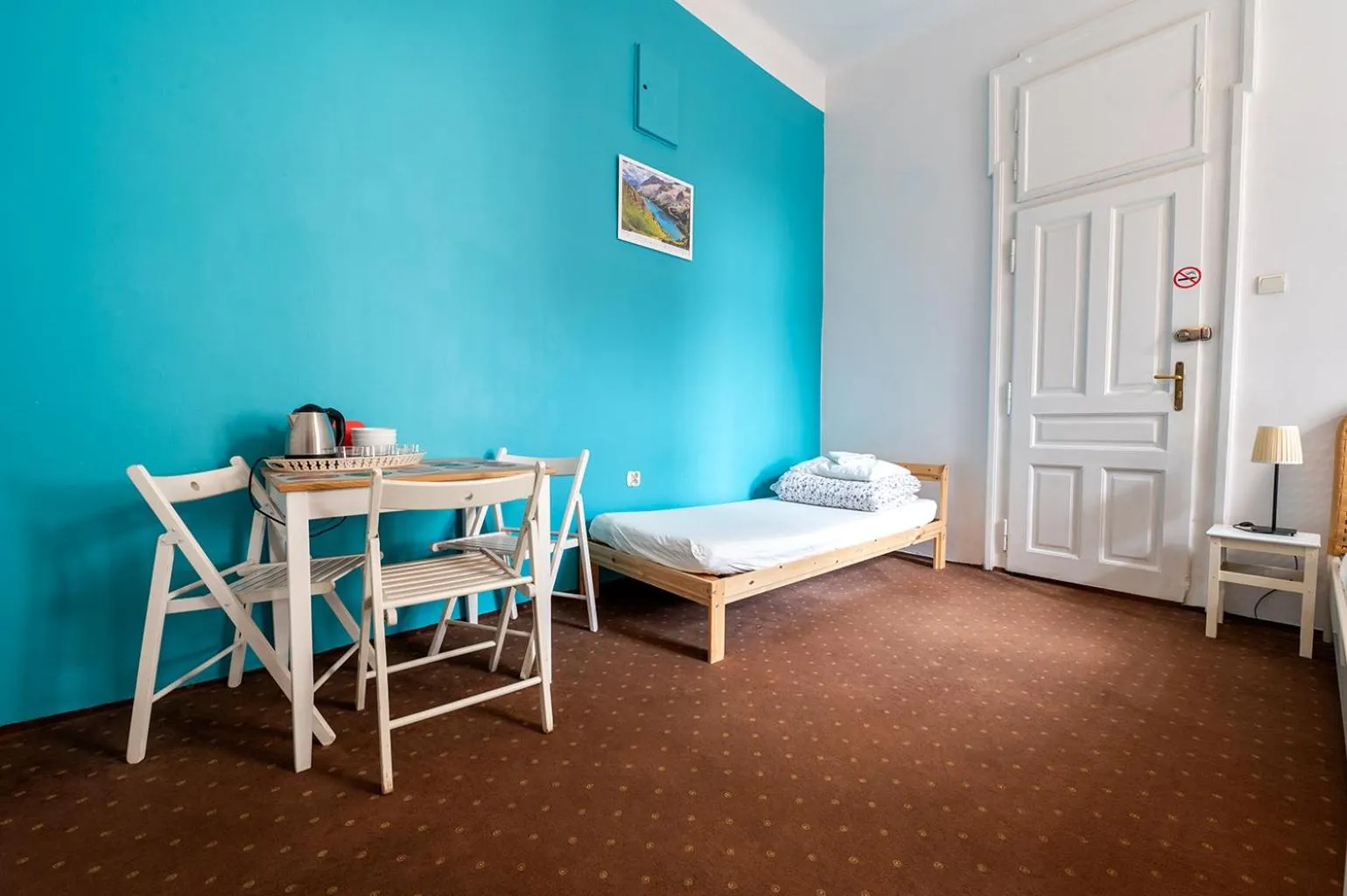 Photo of the whole room, Bed in Trzy Kafki Private Rooms