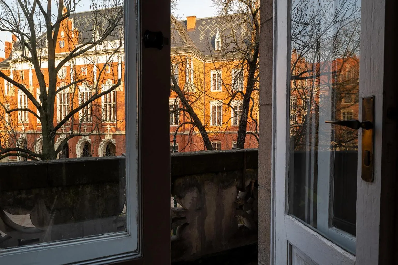 City view in Trzy Kafki Private Rooms