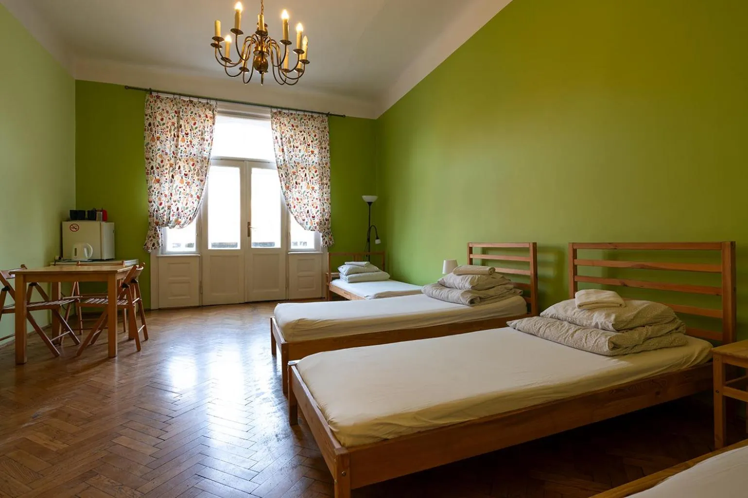 Photo of the whole room, Bed in Trzy Kafki Private Rooms