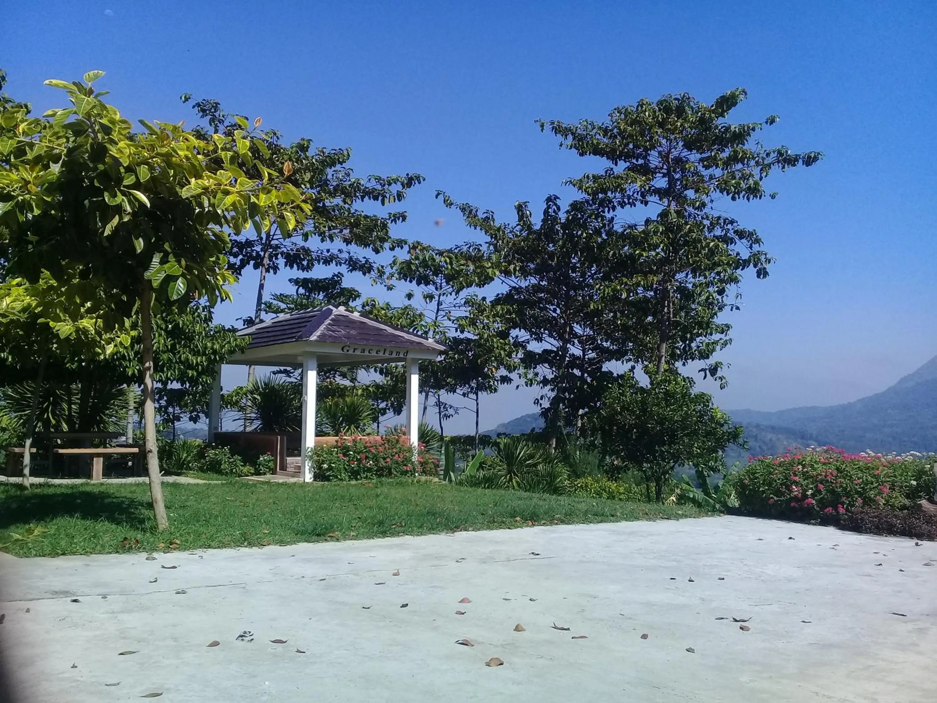 Blessing Hills Family Resort & Hotel