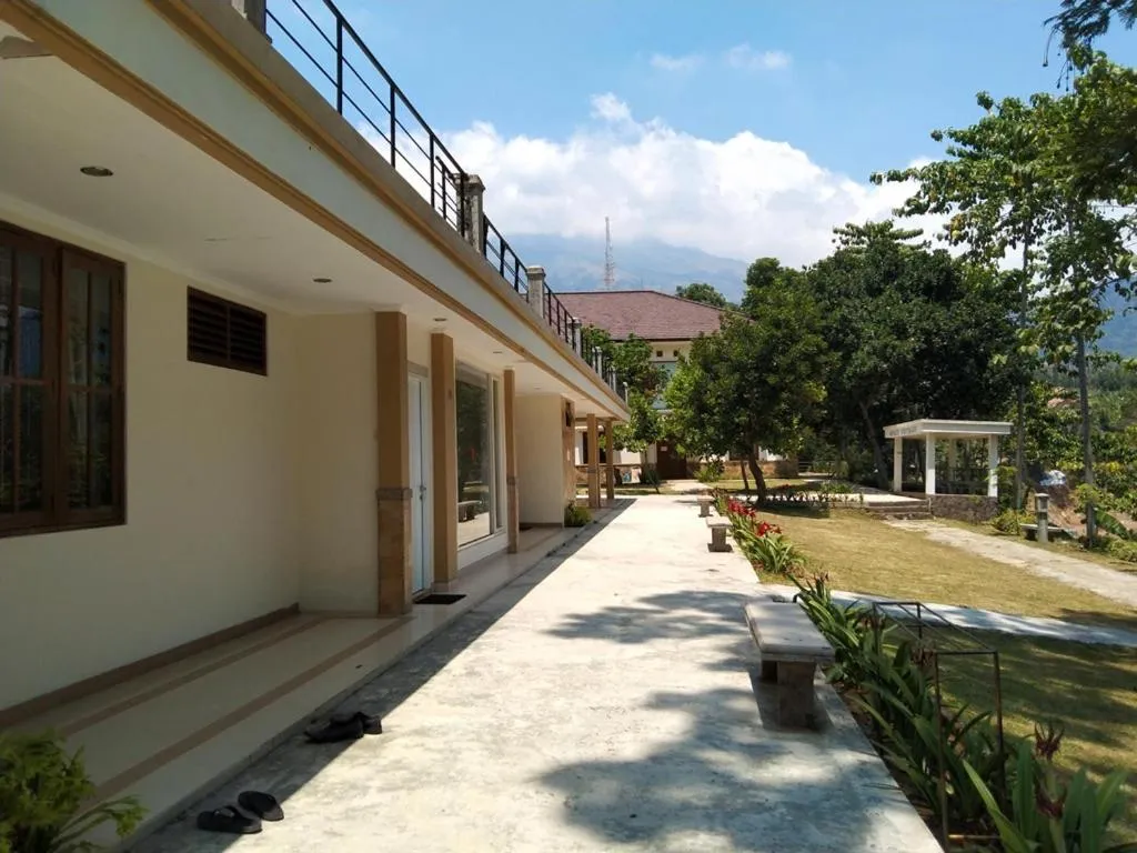 Blessing Hills Family Resort & Hotel