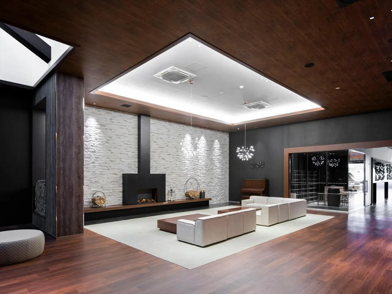 Lobby or reception in TORIFITO HOTEL&POD NISEKO