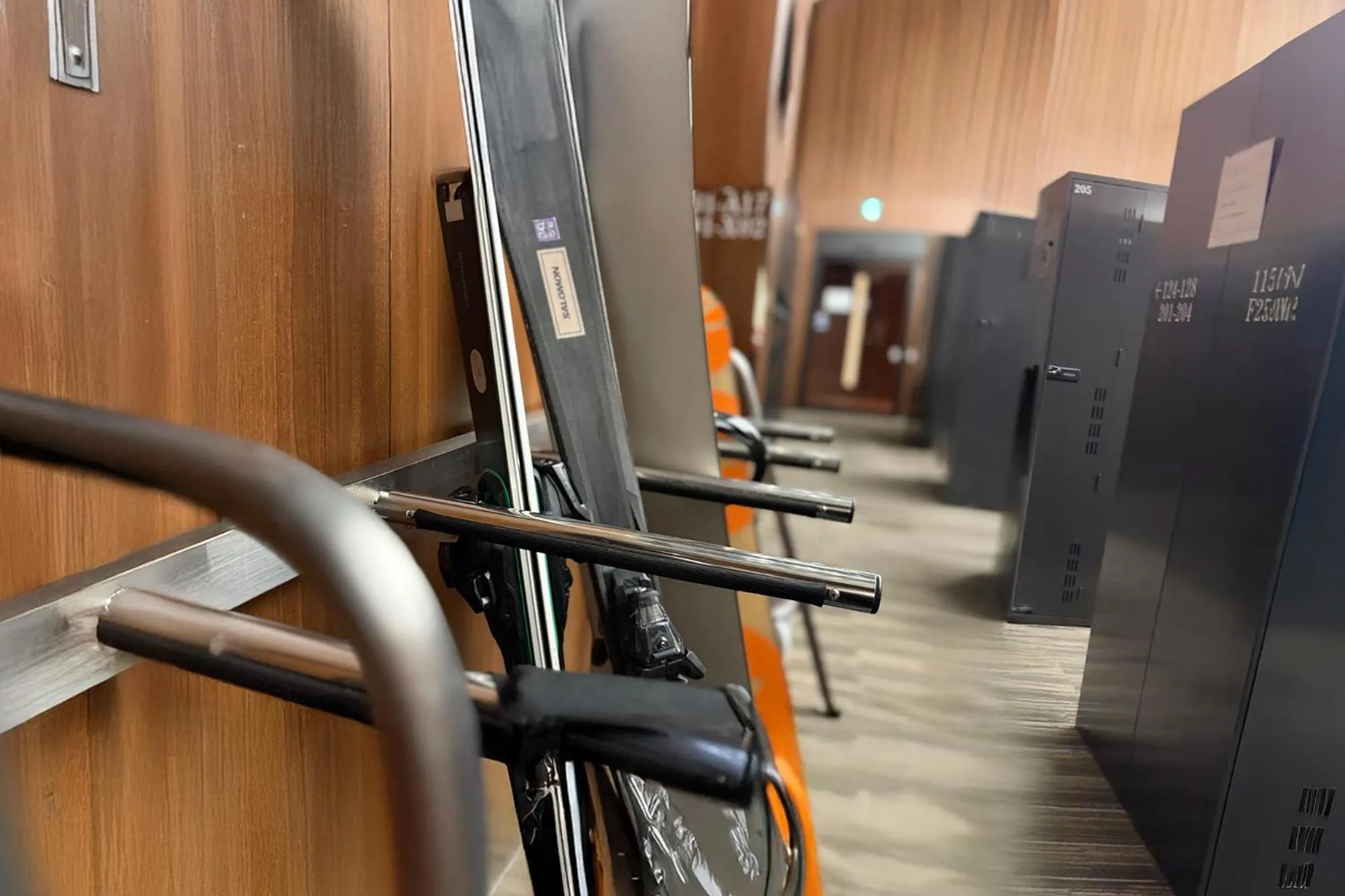 locker in TORIFITO HOTEL&POD NISEKO