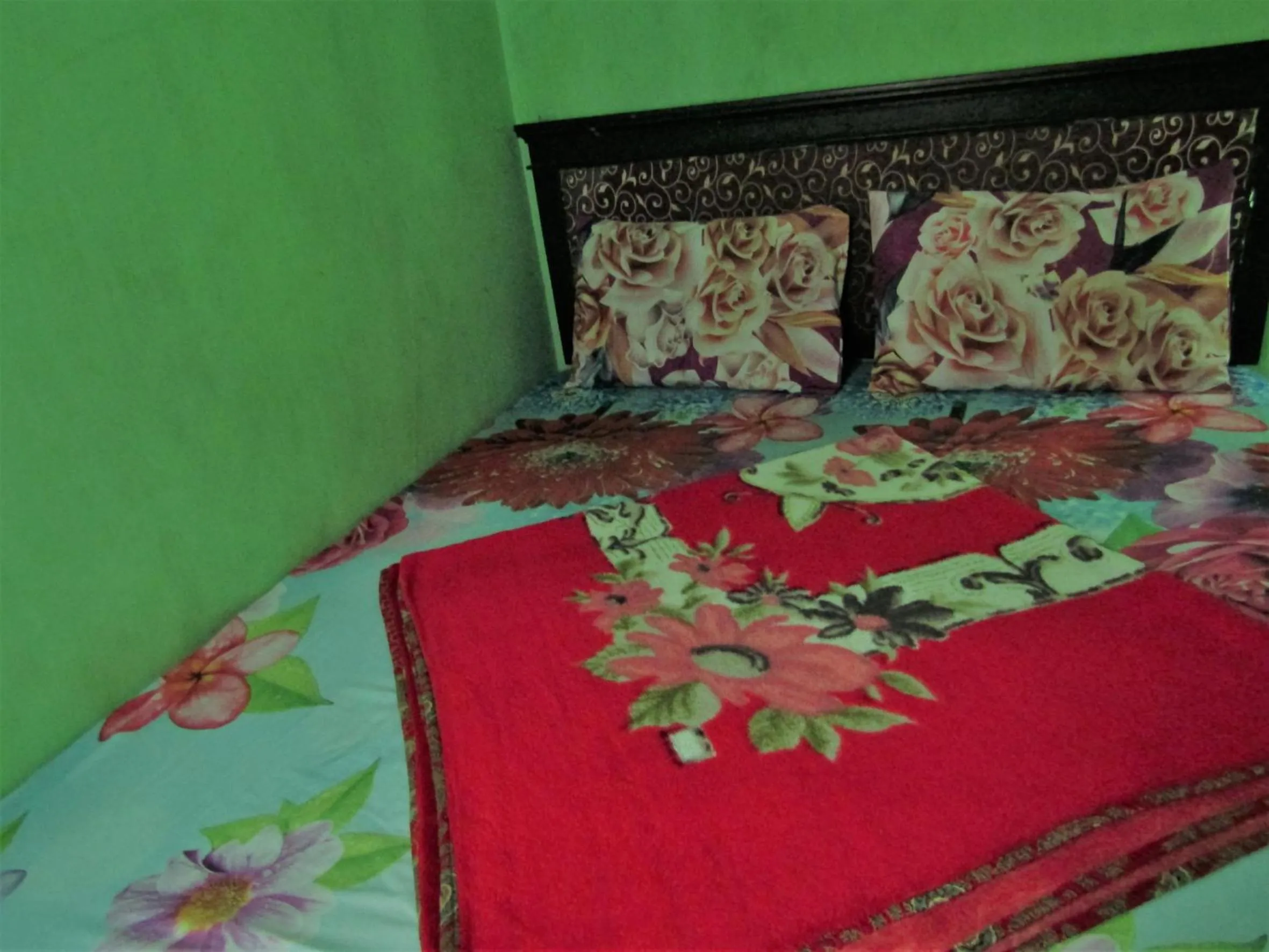 Property building, Bed in Hotel Nirmala