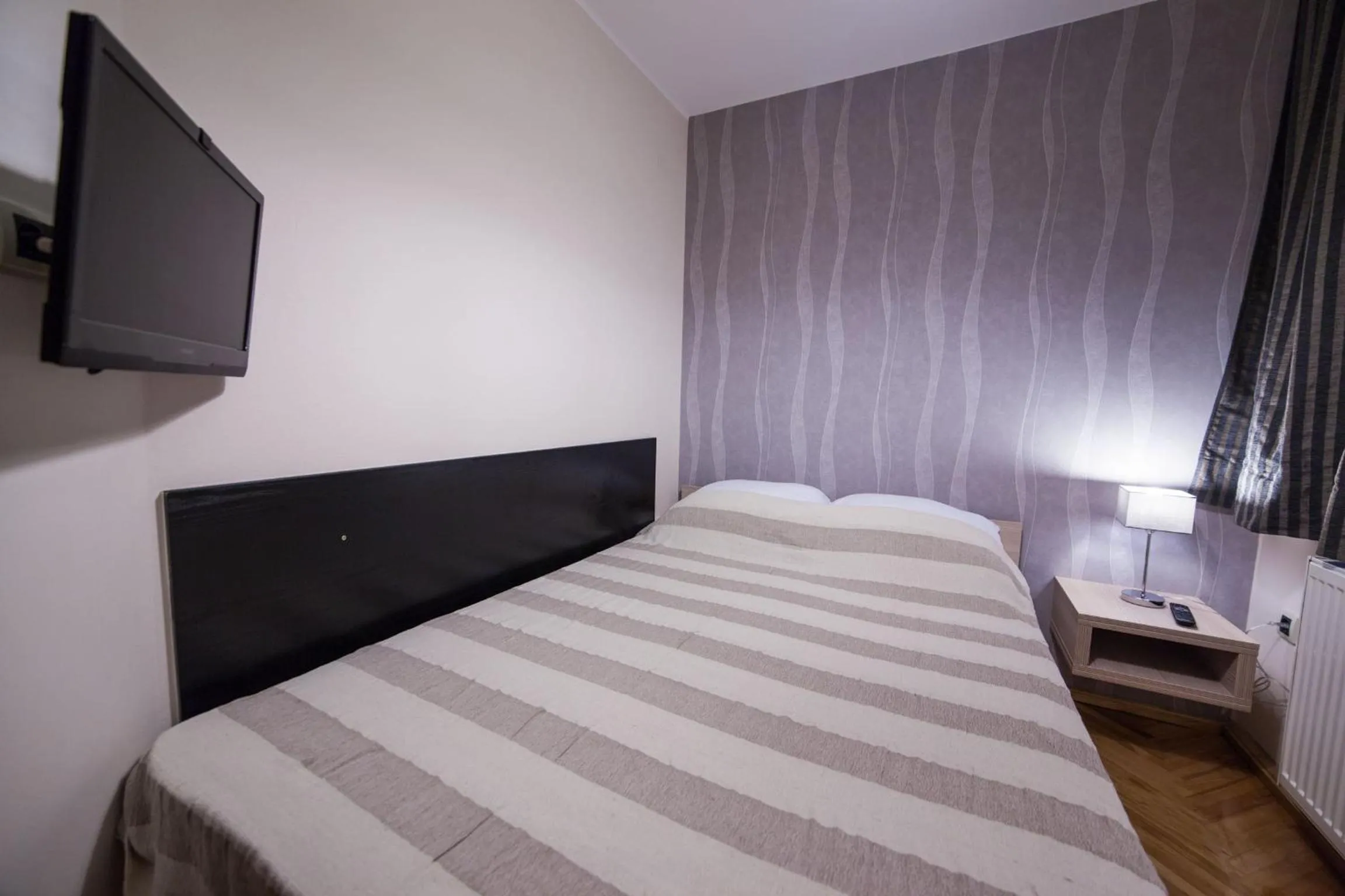 Bedroom, Bed in Apartments Neivado