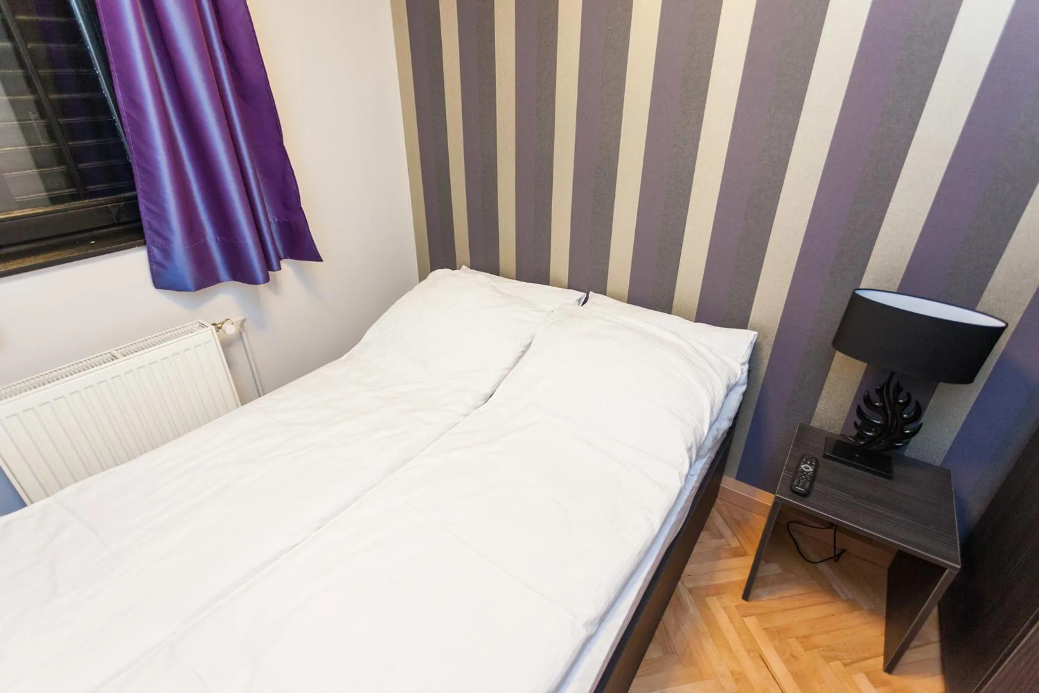 Bedroom, Bed in Apartments Neivado
