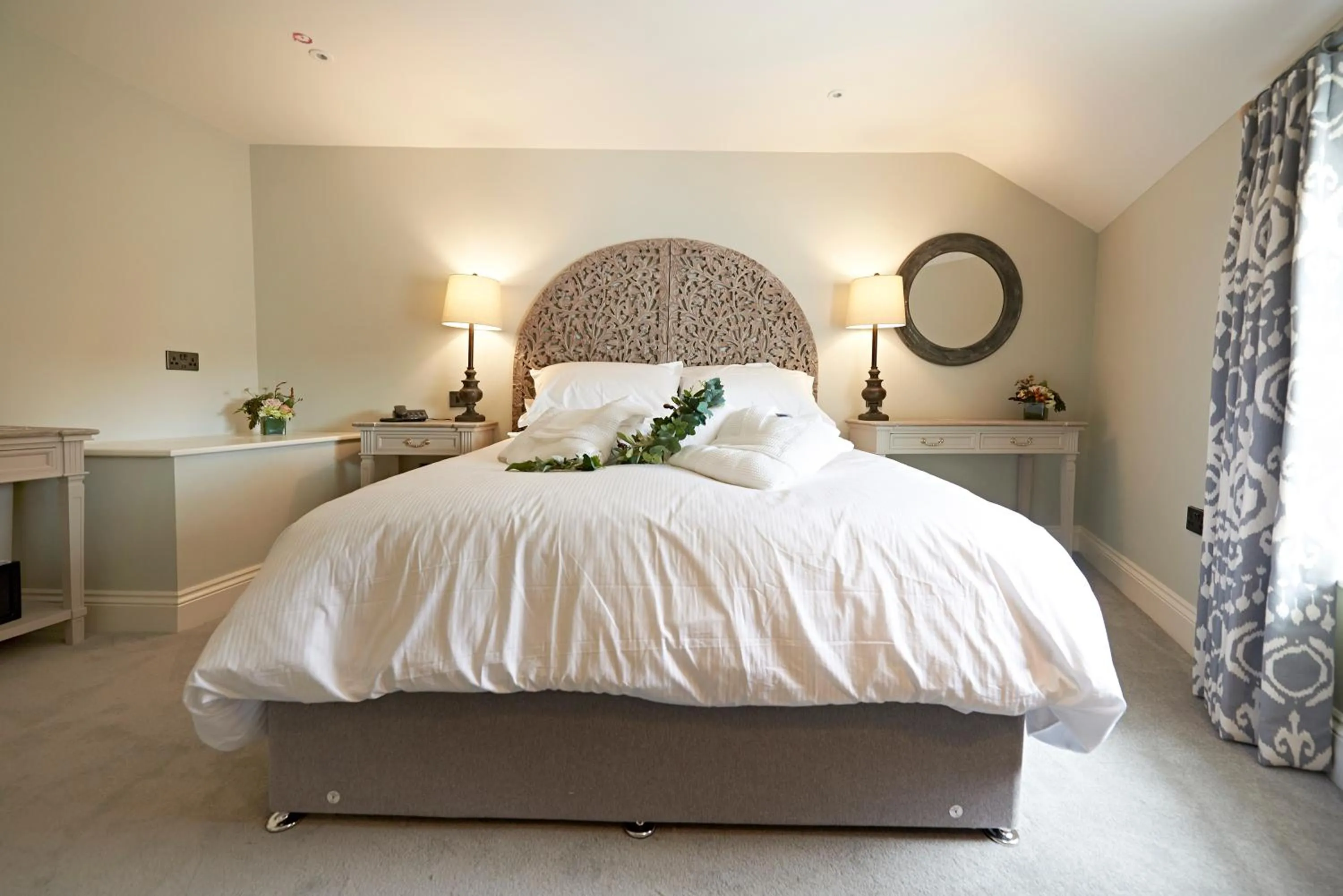 Bedroom, Bed in Valentino s Restaurant with Rooms