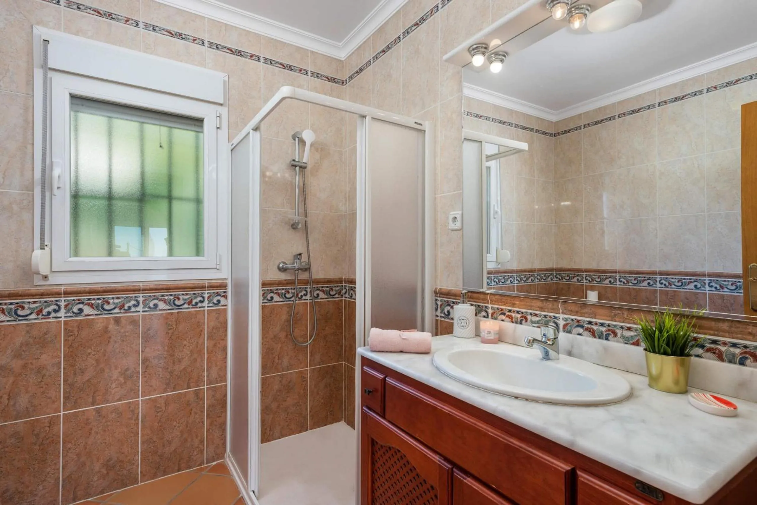 Bathroom in Villa Amanda - PlusHolidays