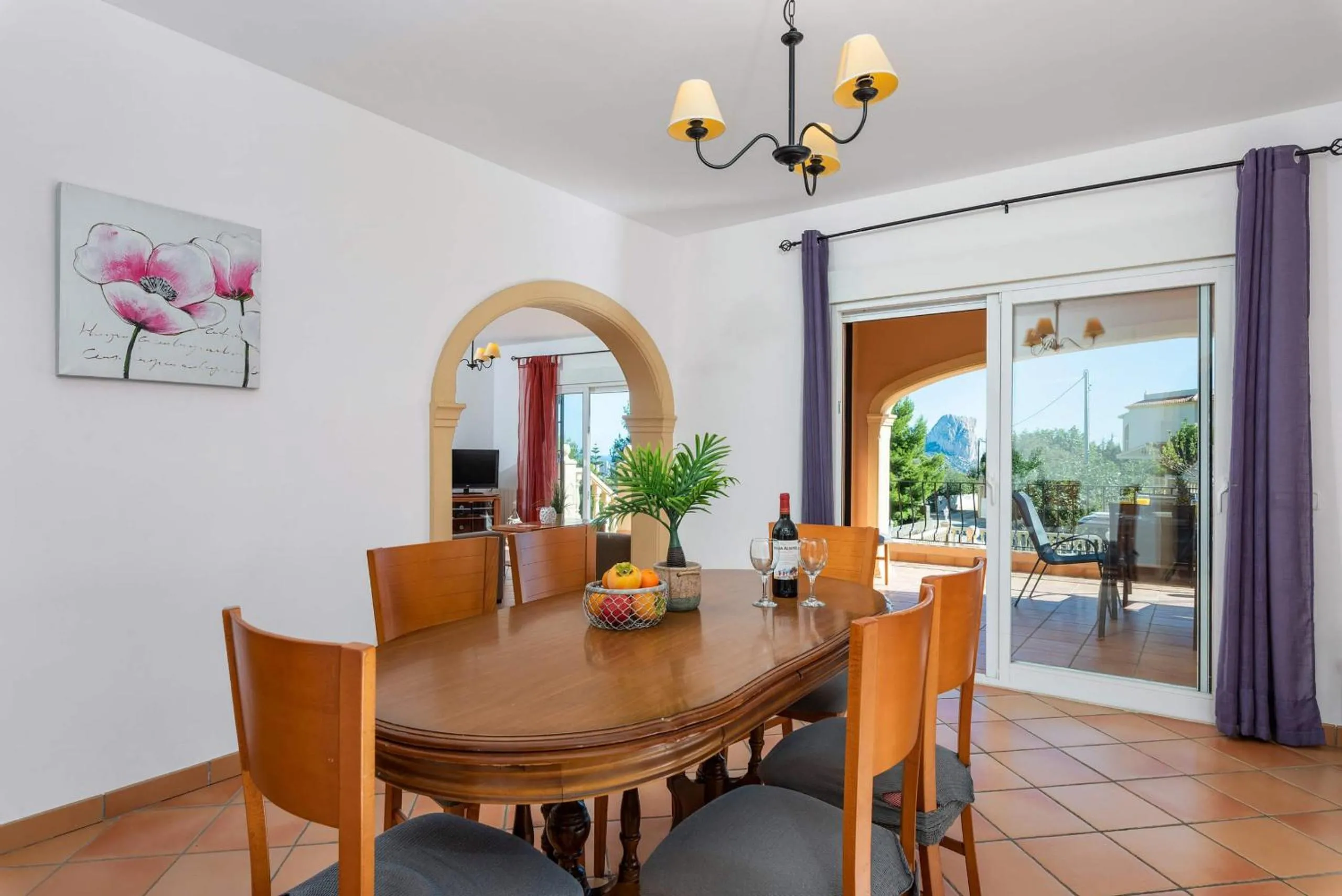 Dining area in Villa Amanda - PlusHolidays