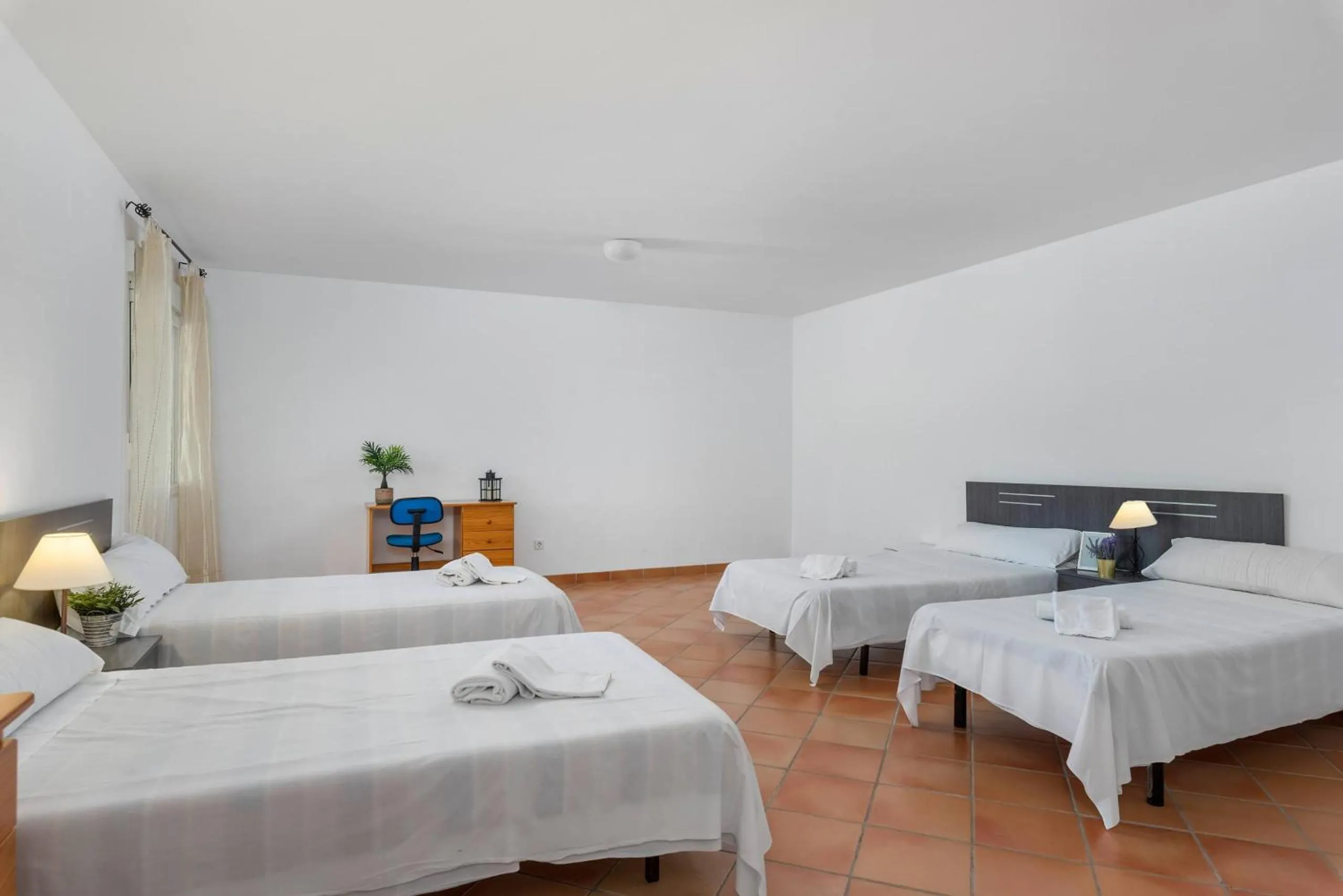 Bed in Villa Amanda - PlusHolidays