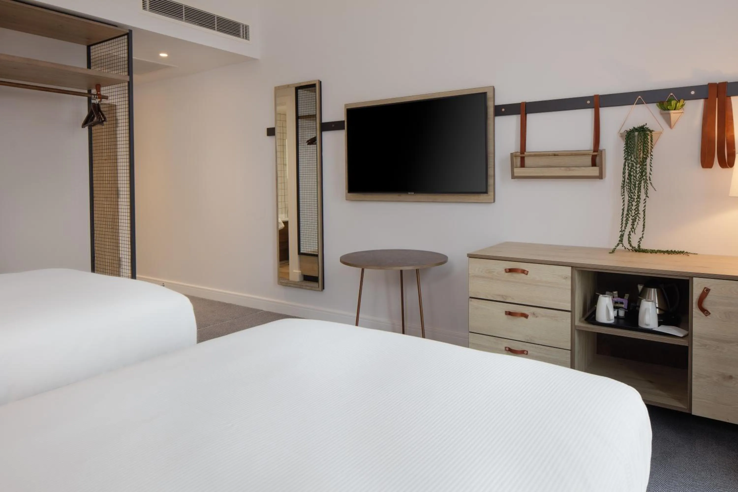 Bed in Hilton Garden Inn Stoke On Trent