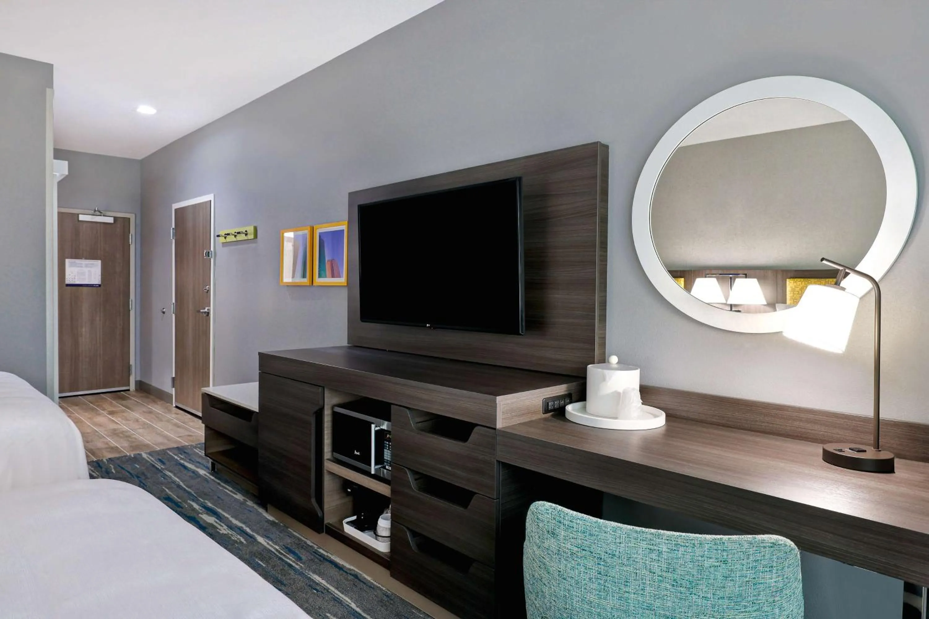 Bedroom, Bed in Hampton Inn & Suites Houston East Beltway 8, Tx