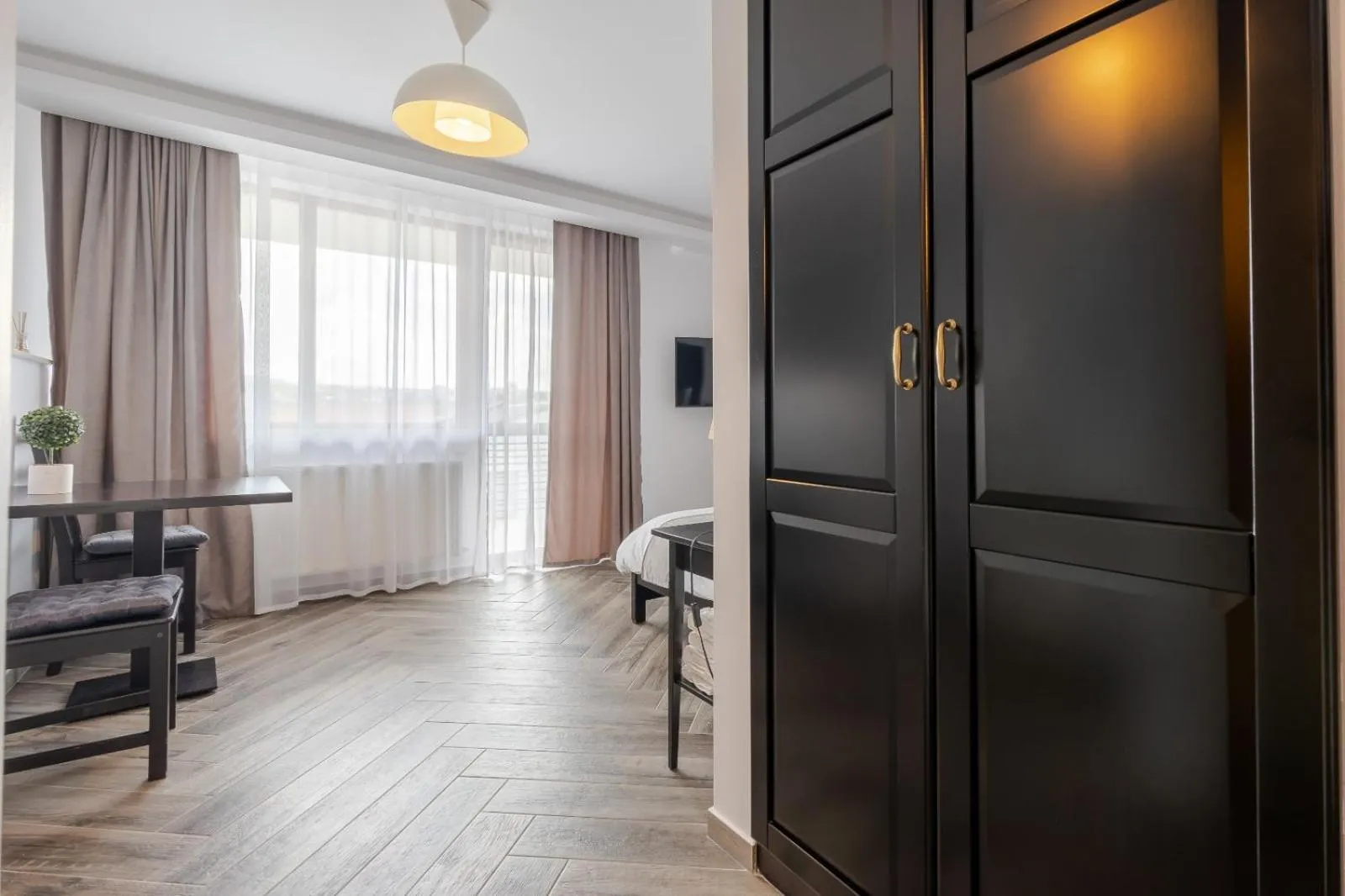 Dining area in Urbio Private Suites