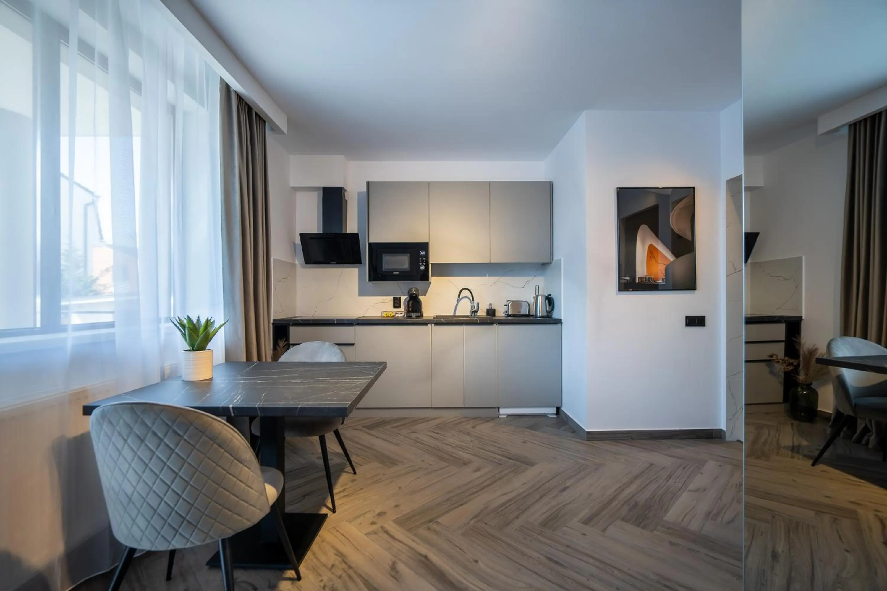 Coffee/tea facilities in Urbio Private Suites