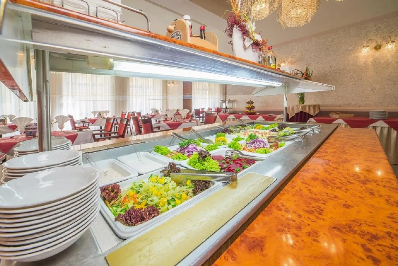 Restaurant/places to eat in Savoy Spa & Kurhotel