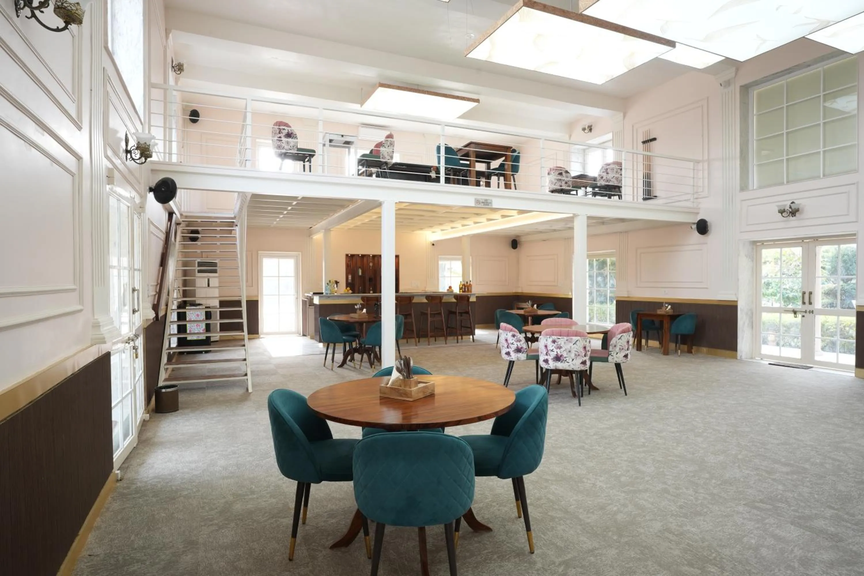 Lounge or bar in Astroport Sariska Treetop by Eight Continents