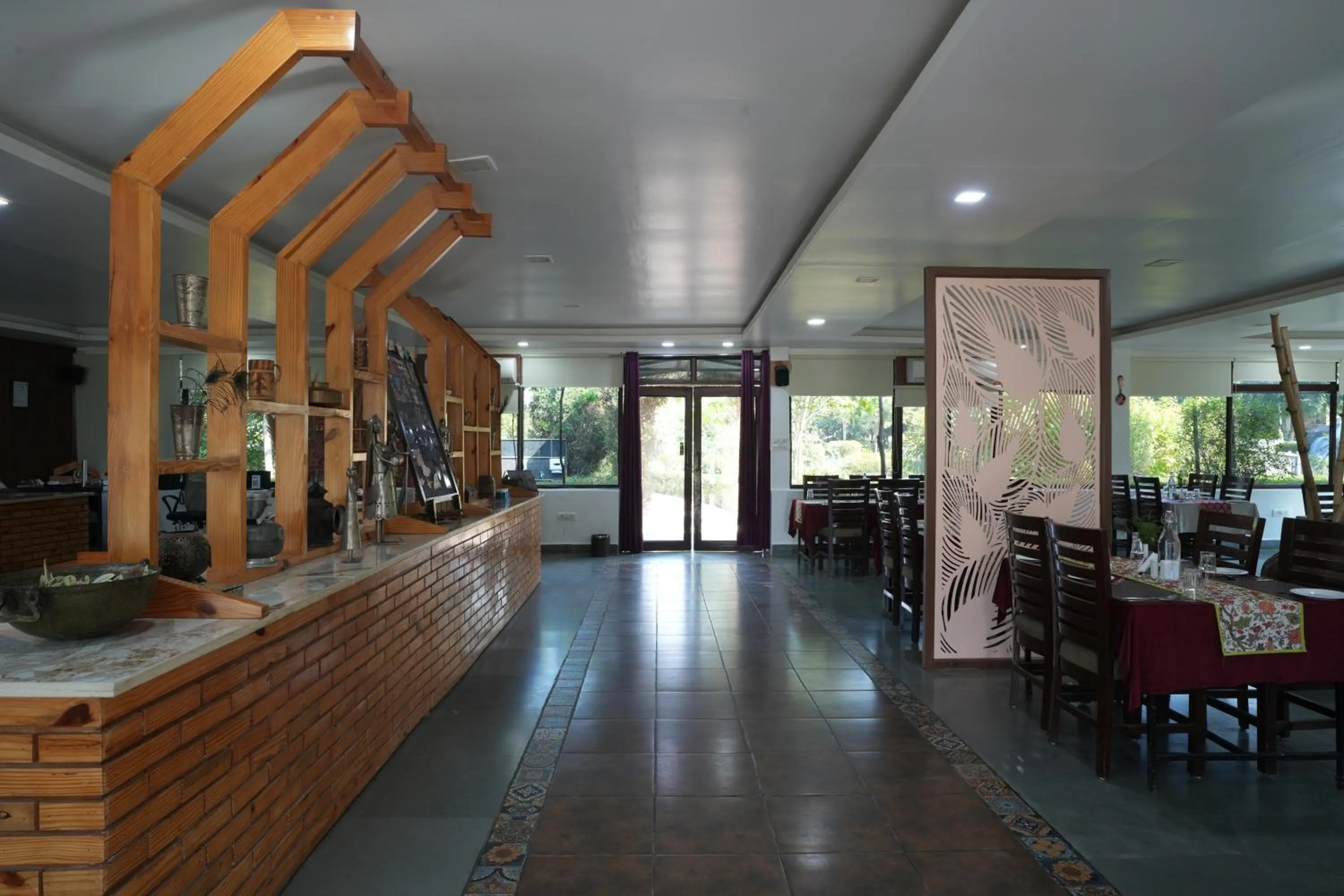 Restaurant/places to eat in Astroport Sariska Treetop by Eight Continents
