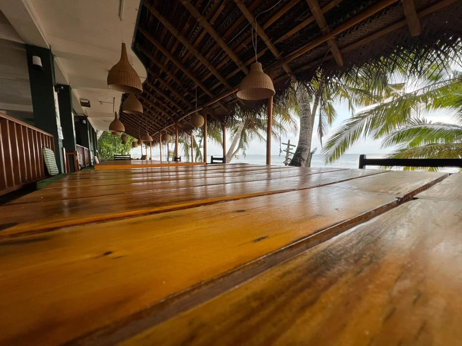 Restaurant/places to eat in Frangipani Beach Villa