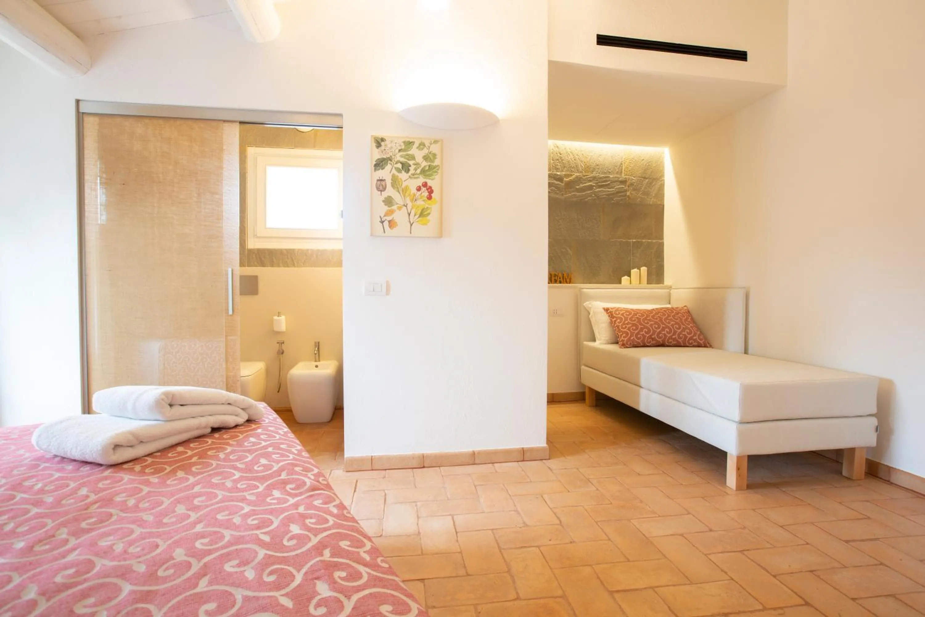 Bathroom, Bed in Agriturismo Torre del Marino