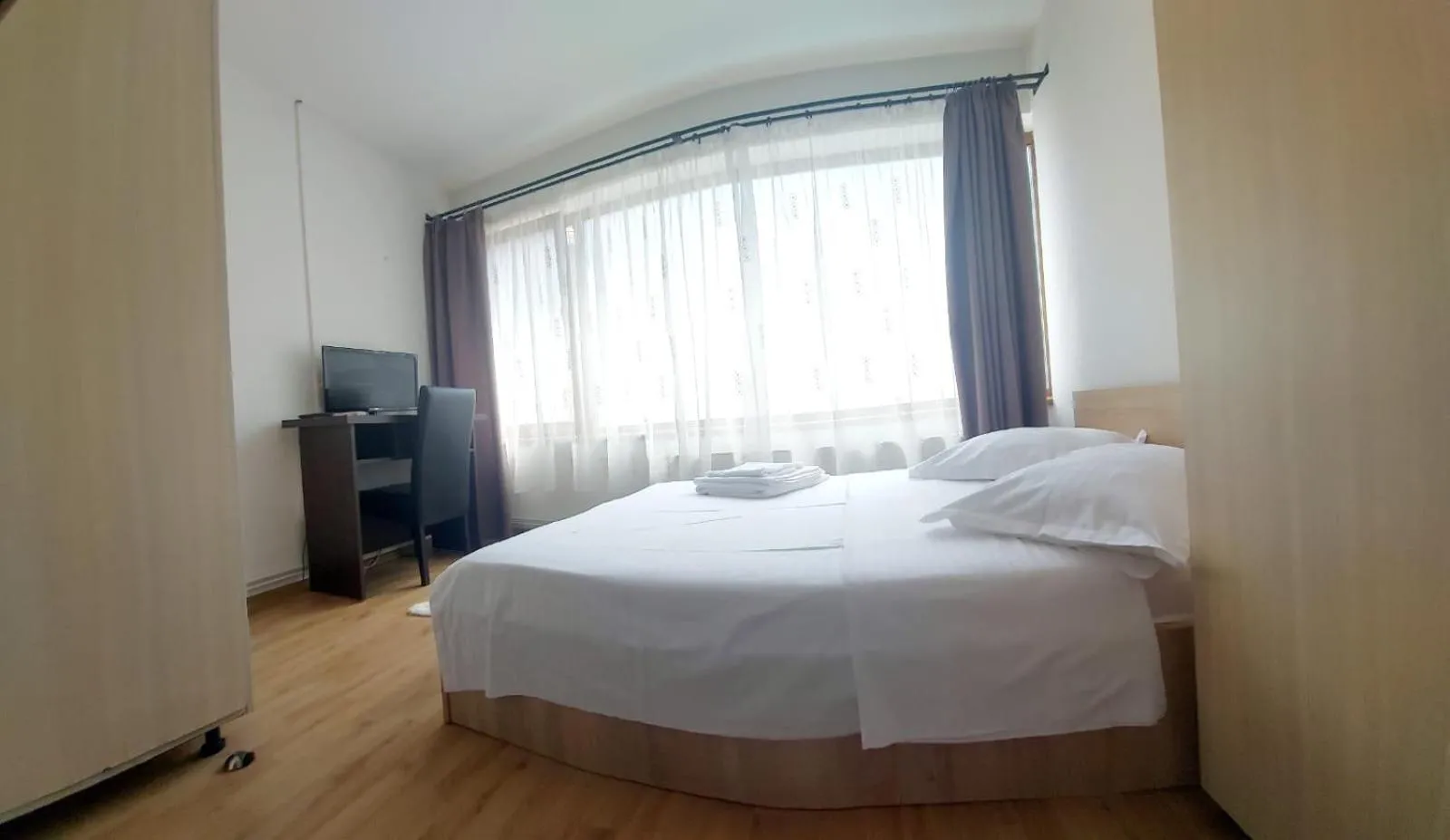 Bed in Happy Accomodation