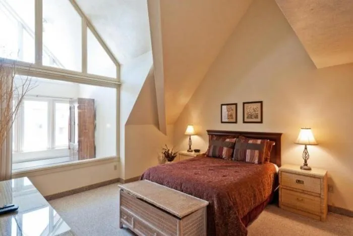 Bed in Lodge at Mountain Village by Park City Vacations
