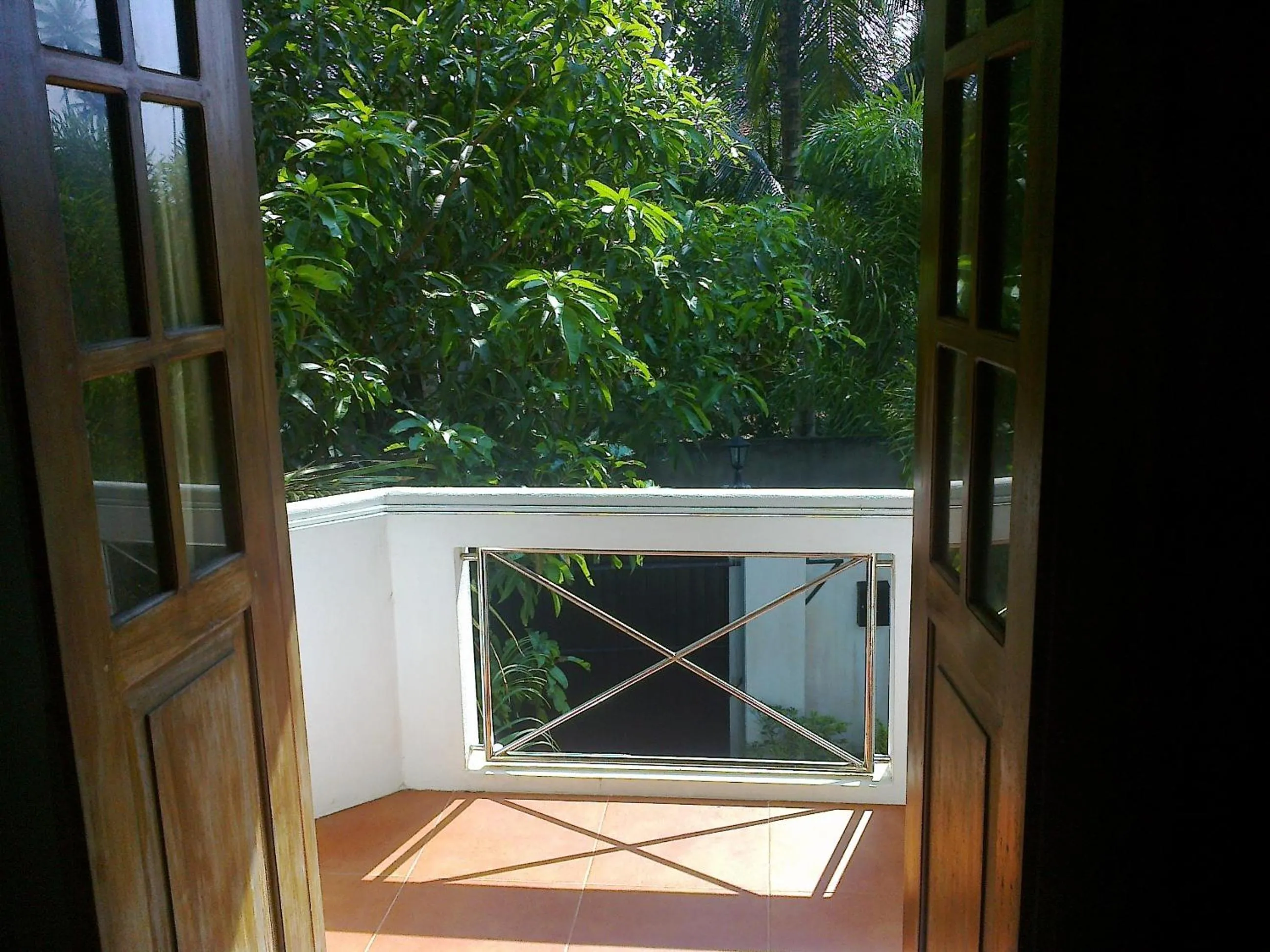Day in Rohan Villa
