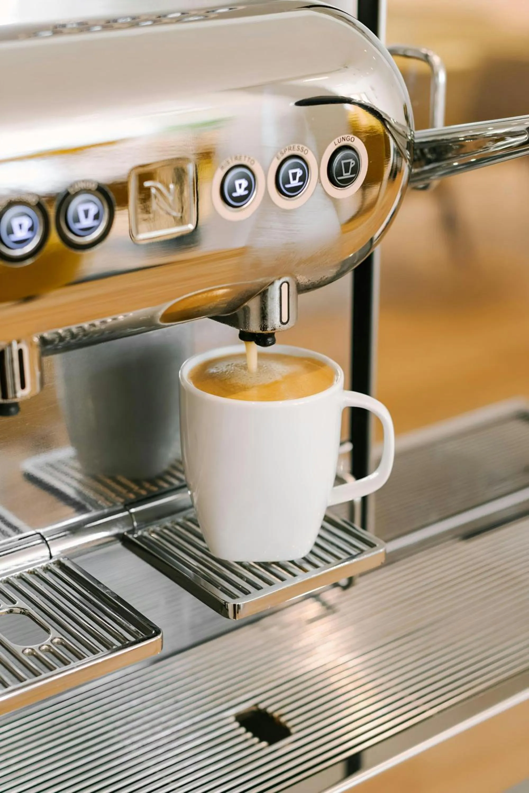 Breakfast in Kensington Gardens Hotel, Sonder by Marriott Bonvoy