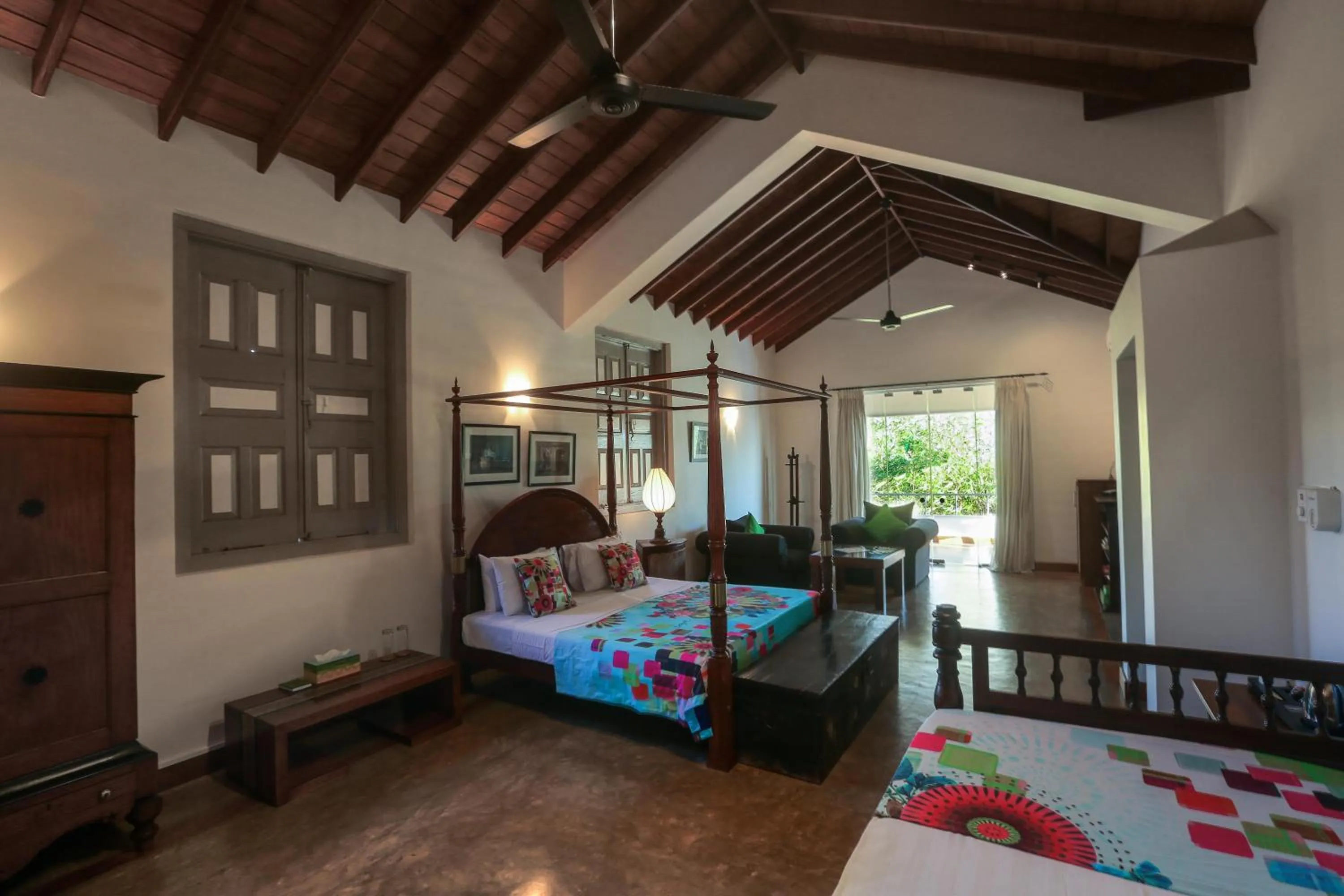 Property building, Bed in Villa Hundira