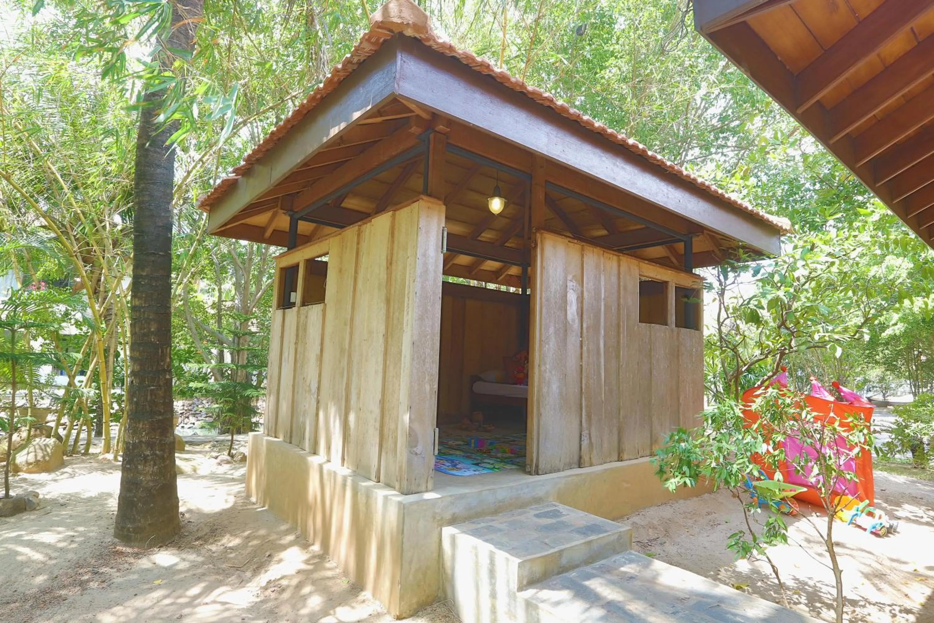 Kids's club in Villa Hundira